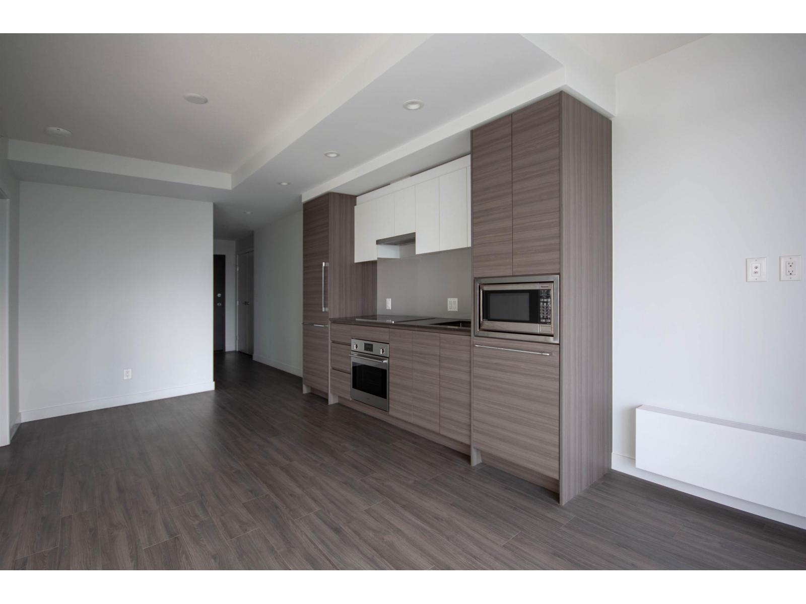 512 13655 Fraser Highway, Surrey, British Columbia  V3T 0P8 - Photo 3 - R3058836