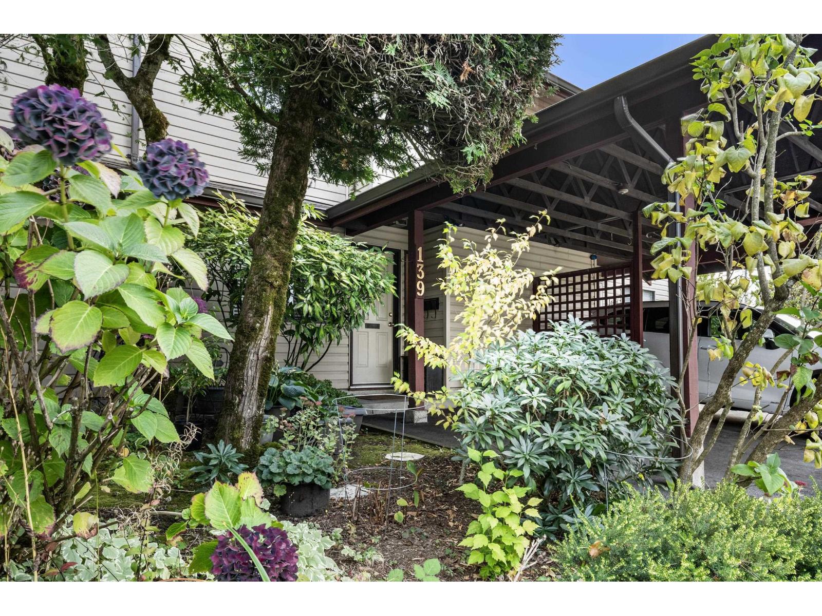 139 13880 74 Avenue, Surrey, British Columbia  V3W 7E6 - Photo 3 - R3059225