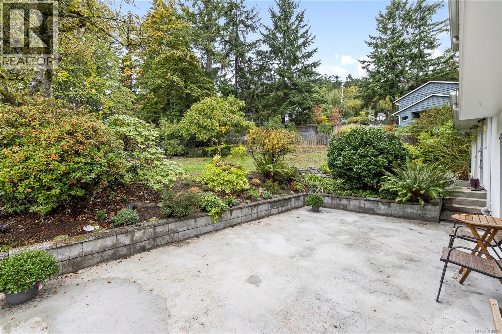 3130 Smugglers Hill Dr, Nanaimo, British Columbia  V9T 1H8 - Photo 32 - 1016025