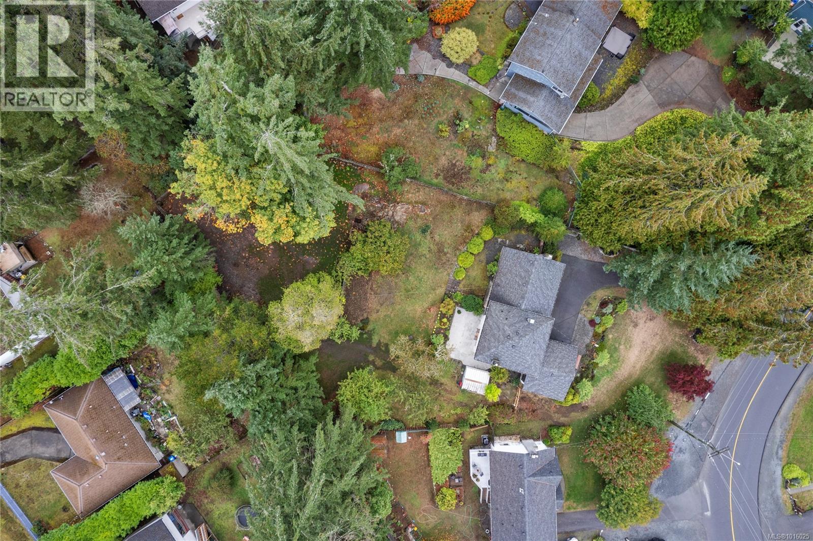 3130 Smugglers Hill Dr, Nanaimo, British Columbia  V9T 1H8 - Photo 50 - 1016025