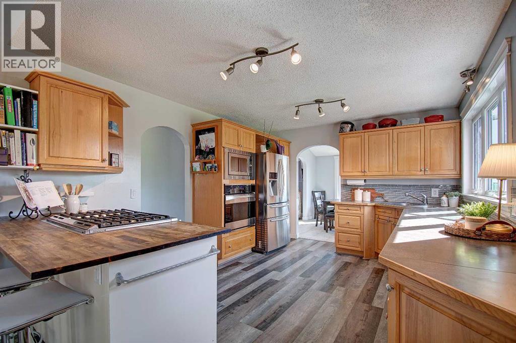 104 Hill Spring Meadows, Rural Rocky View County, Alberta  T4B 2A3 - Photo 15 - A2261642
