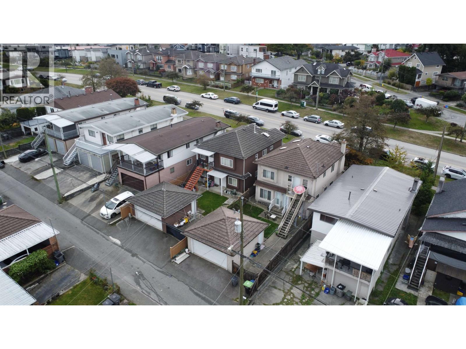 3043 E 29th Avenue, Vancouver, British Columbia  V5R 1V9 - Photo 4 - R3058803