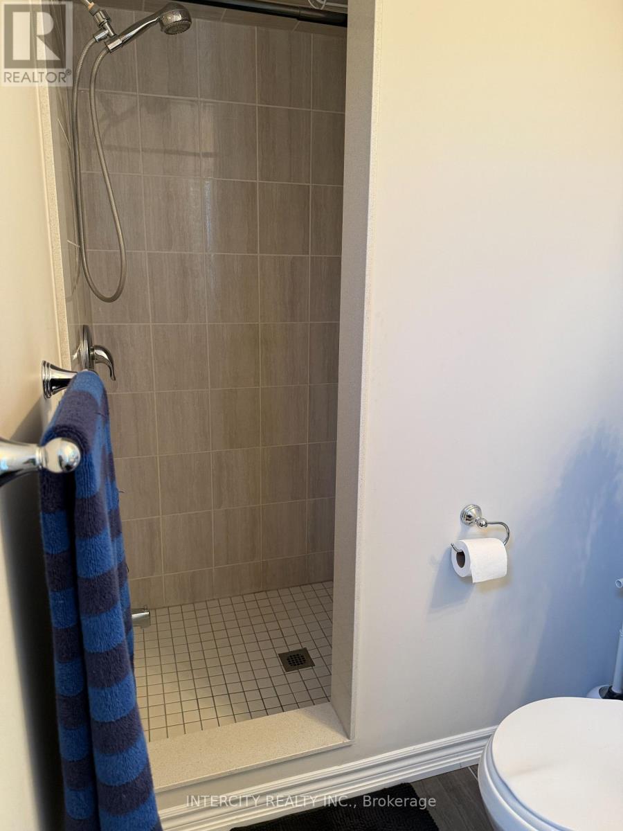 58 Todd Crescent, Southgate, Ontario  N0C 1B0 - Photo 21 - X12466925