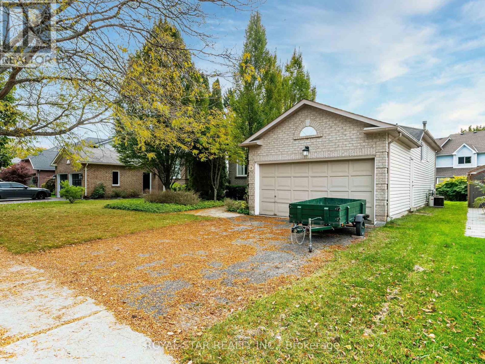 18 Woodside Square, Pelham, Ontario  L0S 1E4 - Photo 50 - X12466933