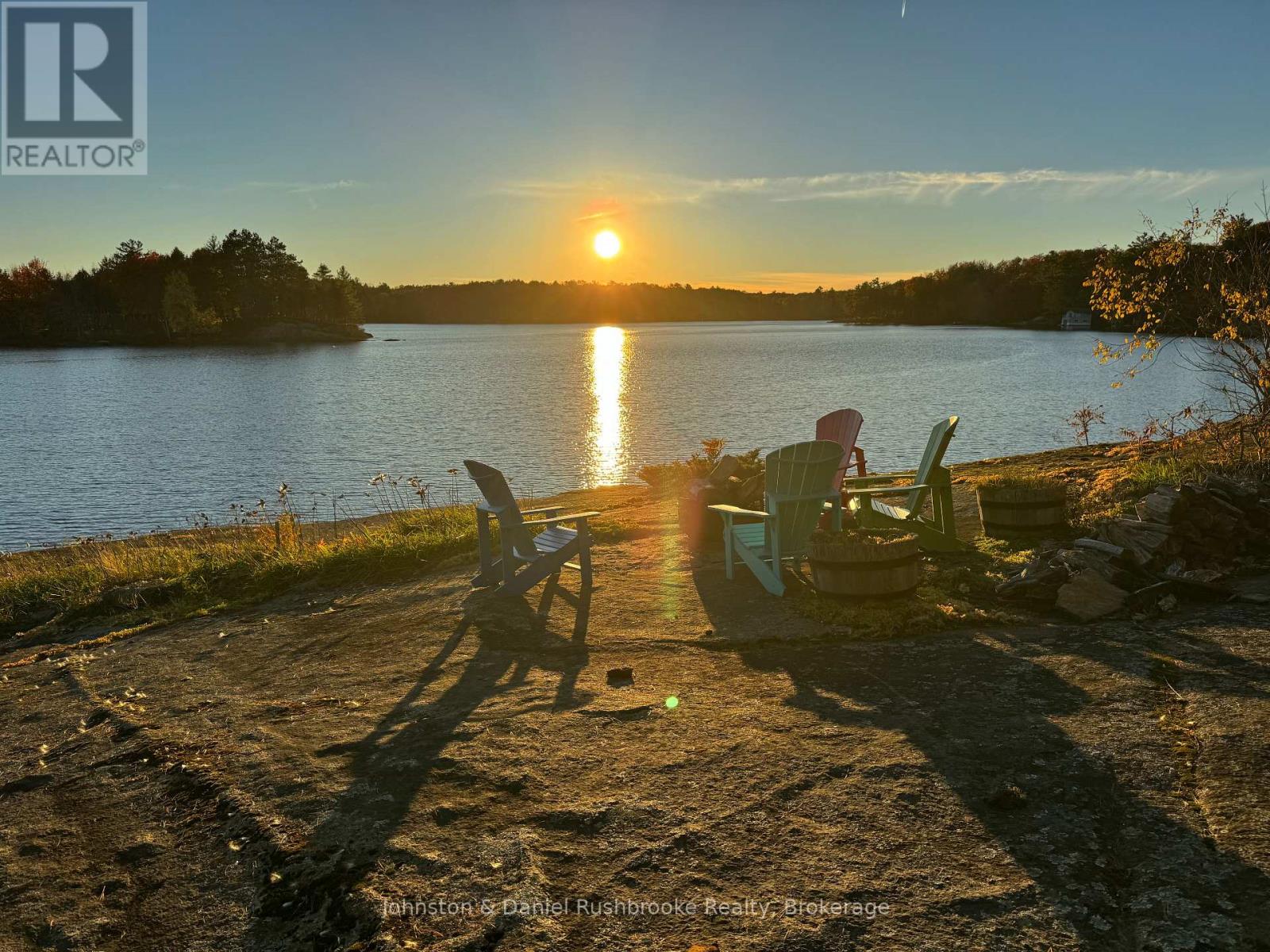 1042 El-Kee Point Lane, Muskoka Lakes, Ontario  P0B 1J0 - Photo 37 - X12463395