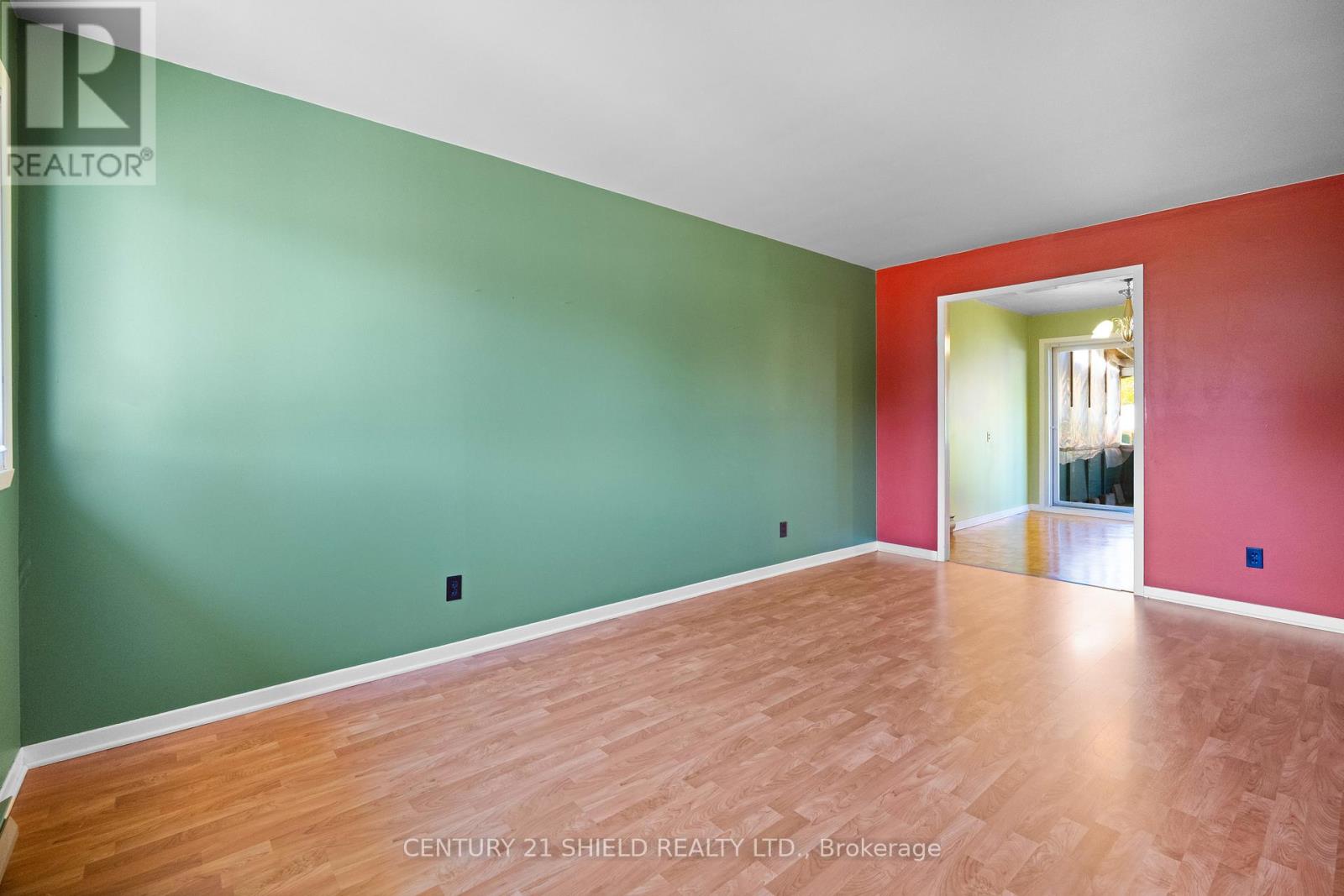 3324 Cadeb Avenue, Cornwall, Ontario  K6K 1L8 - Photo 15 - X12466952