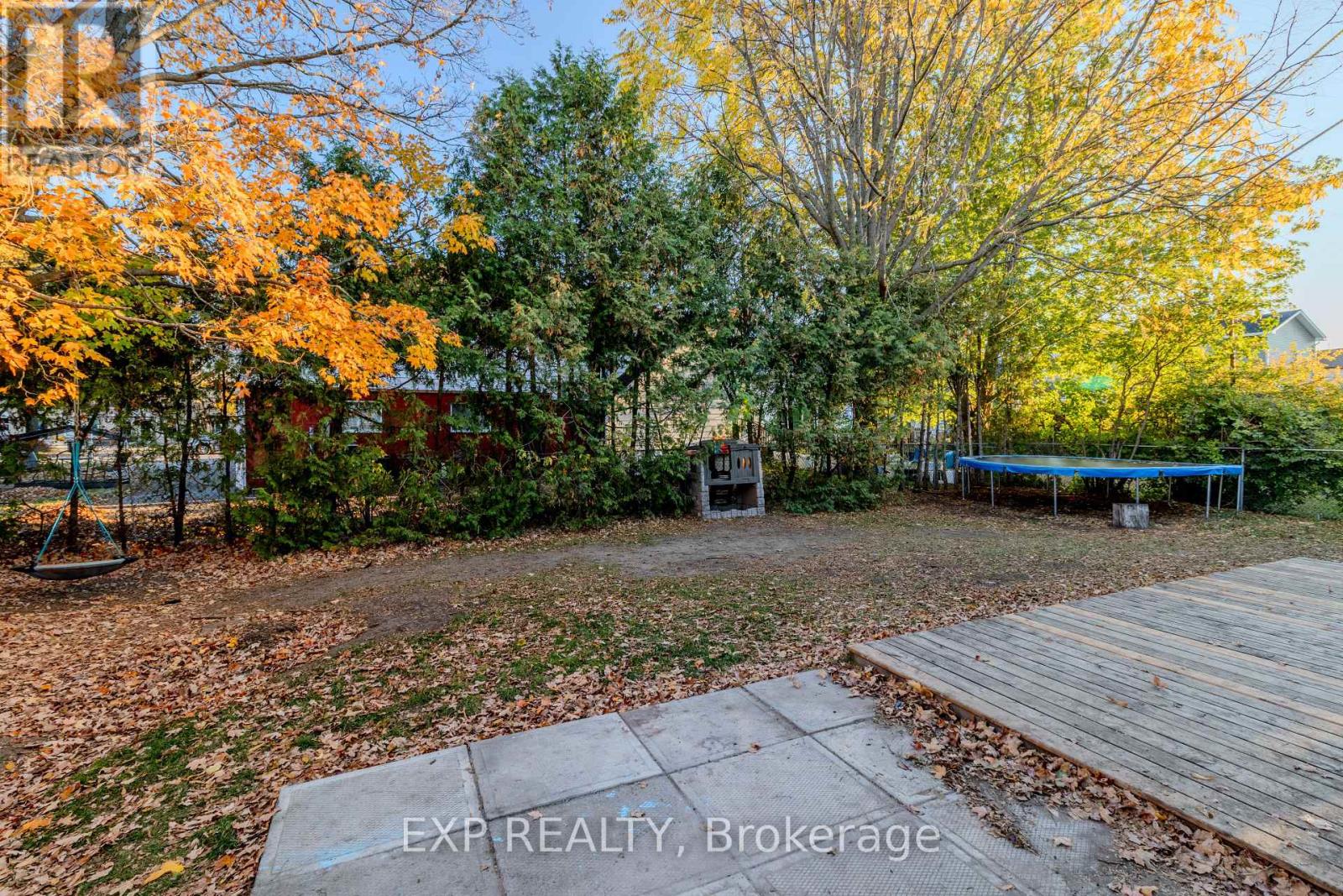 259 St Joseph Street, Alfred And Plantagenet, Ontario  K0B 1A0 - Photo 5 - X12466964