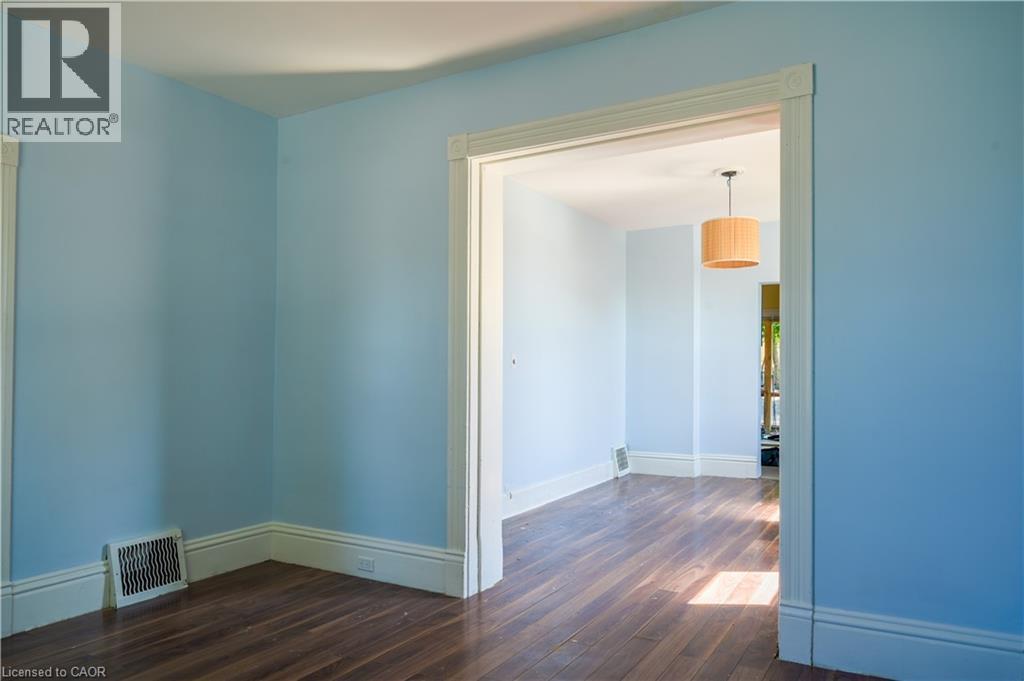 73 Brock Street, Woodstock, Ontario  N4S 3B7 - Photo 42 - 40779846