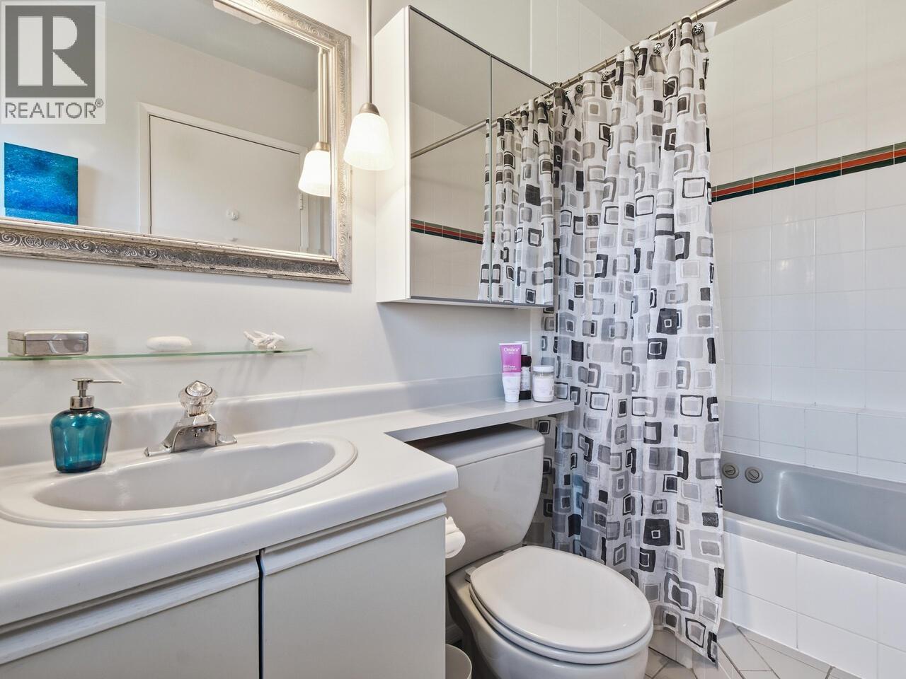 3920 Indian River Drive, North Vancouver, British Columbia  V7G 2G8 - Photo 15 - R3058857