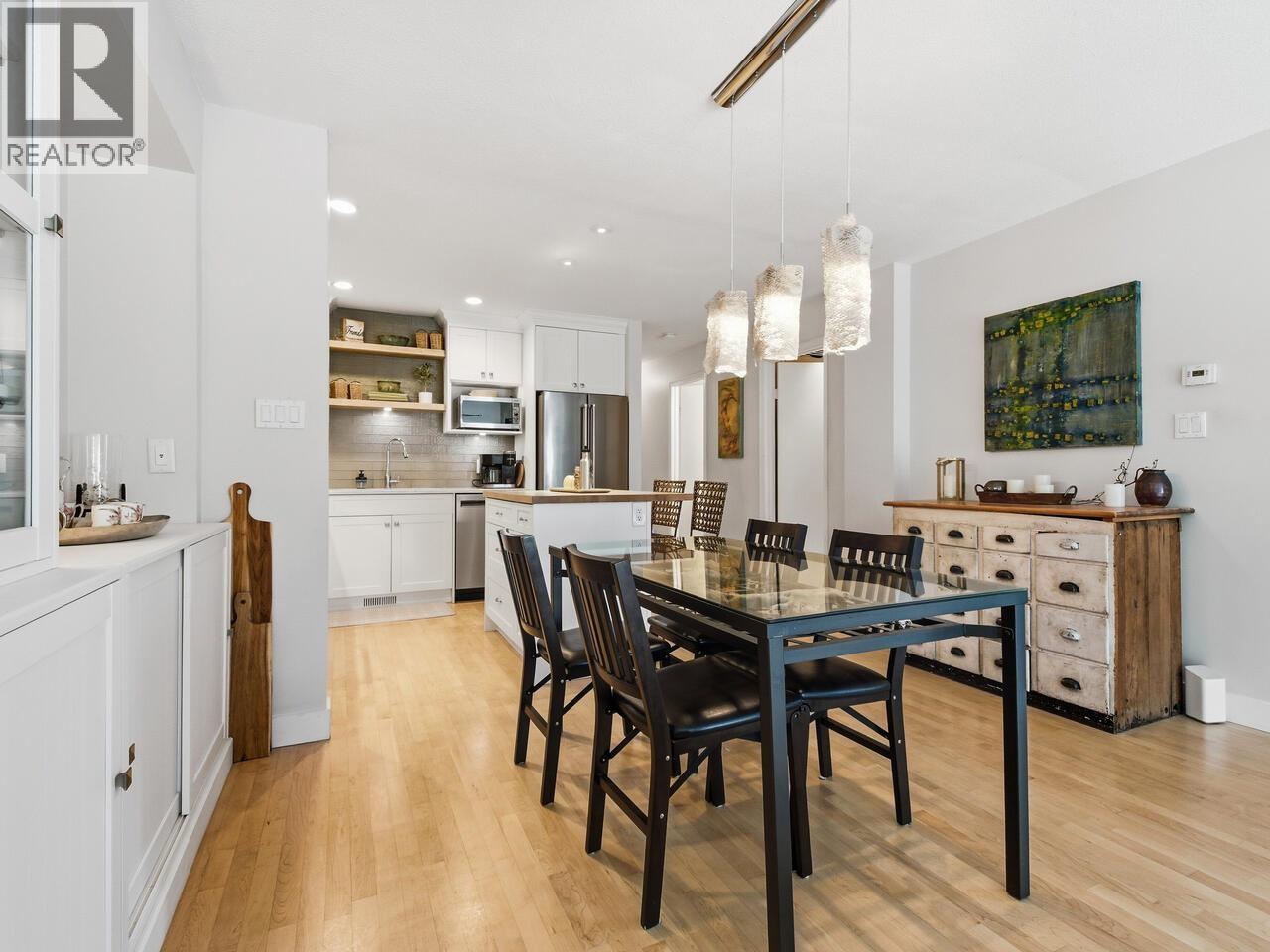 3920 Indian River Drive, North Vancouver, British Columbia  V7G 2G8 - Photo 7 - R3058857