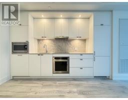 402 - 259 THE KINGSWAY, Toronto, Ontario