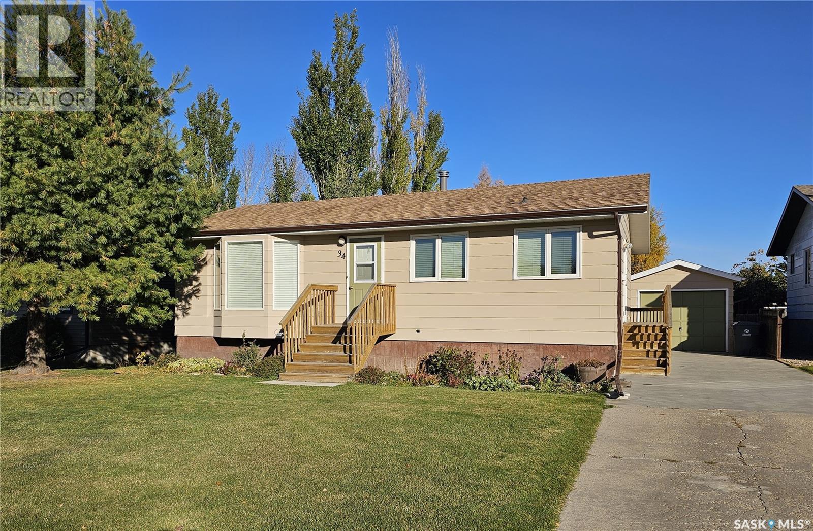 34 Stack CRESCENT, meadow lake, Saskatchewan