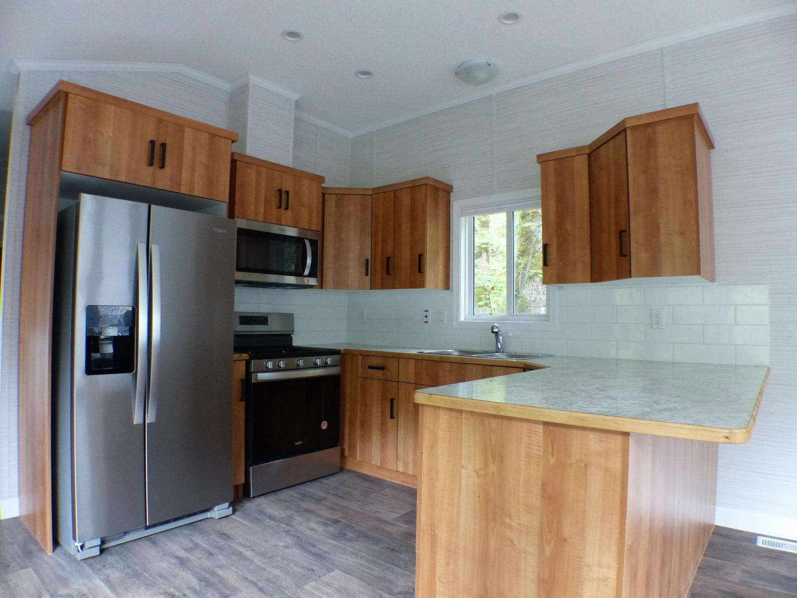 34 28605 Trans Canada Highway, Yale 