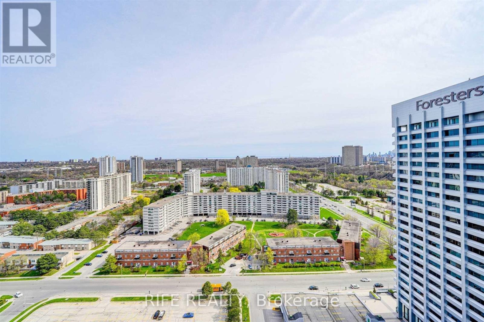 2011 - 2 SONIC WAY, Toronto, Ontario