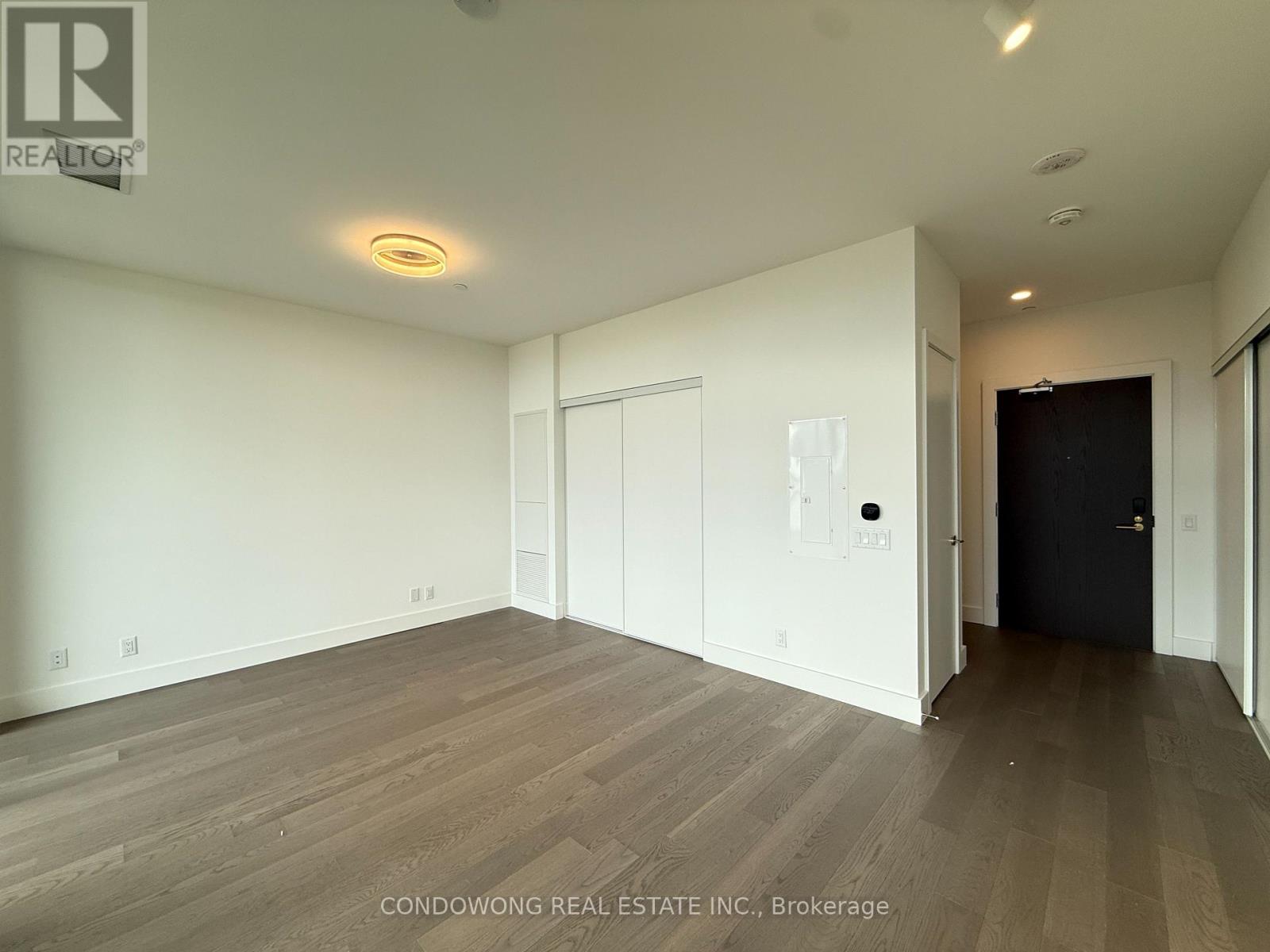 1014 - 6 Greenbriar Road, Toronto, Ontario  M2K 0H6 - Photo 6 - C12466985