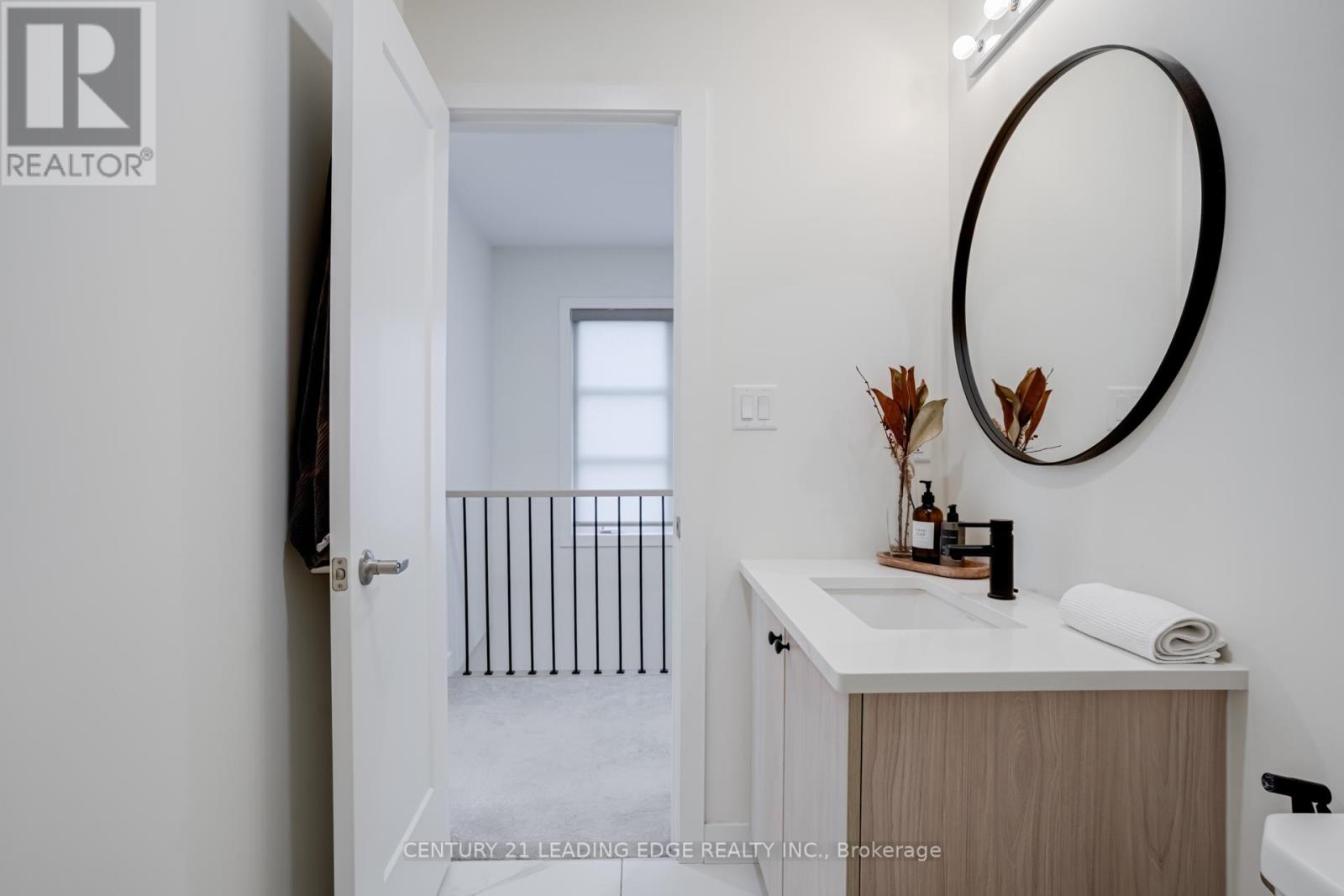 1645 Shining Star Chase, Pickering, Ontario  L1X 0H9 - Photo 28 - E12466937