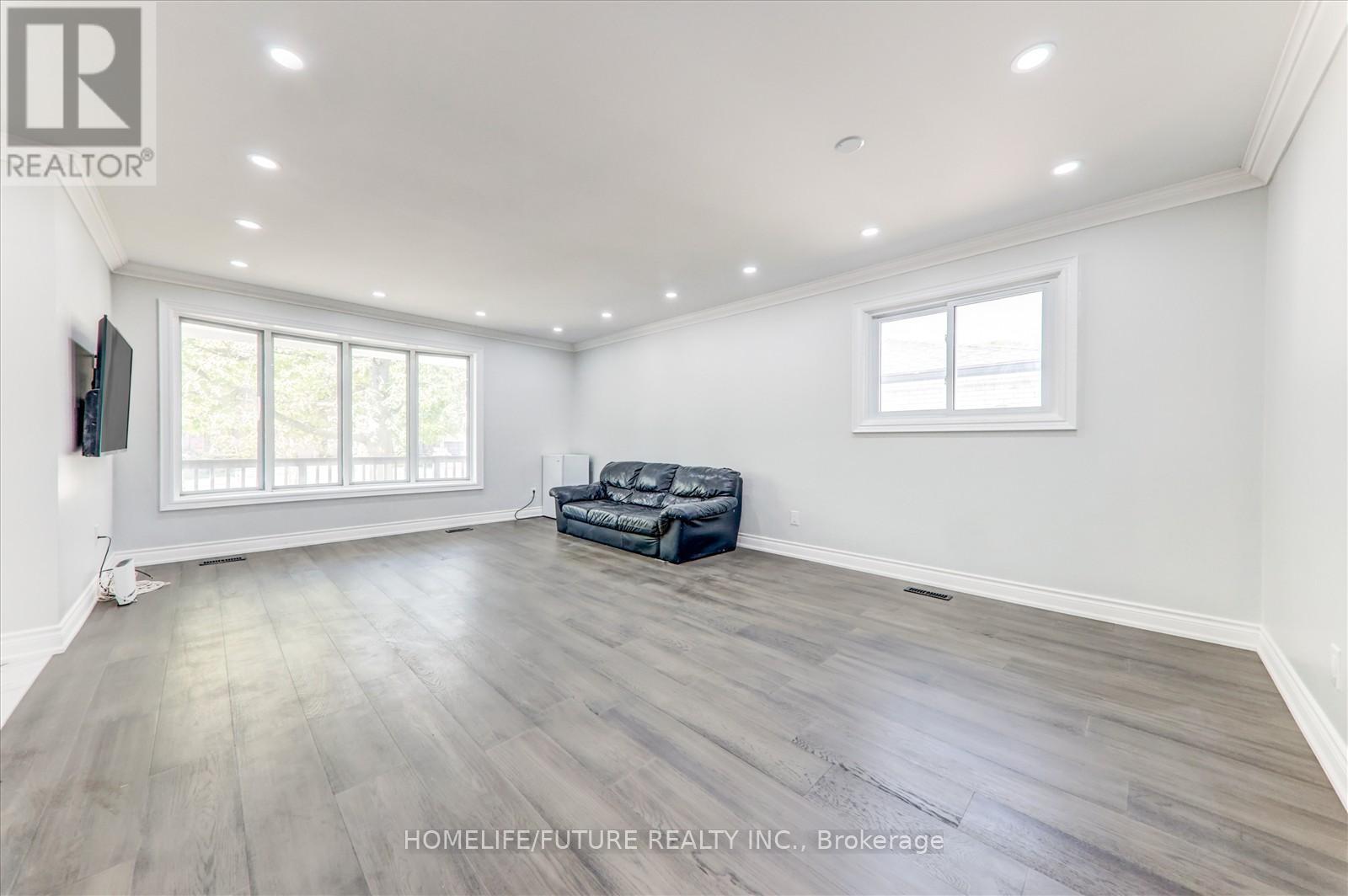 153 Centennial Road, Toronto, Ontario  M1C 1Z8 - Photo 8 - E12467005