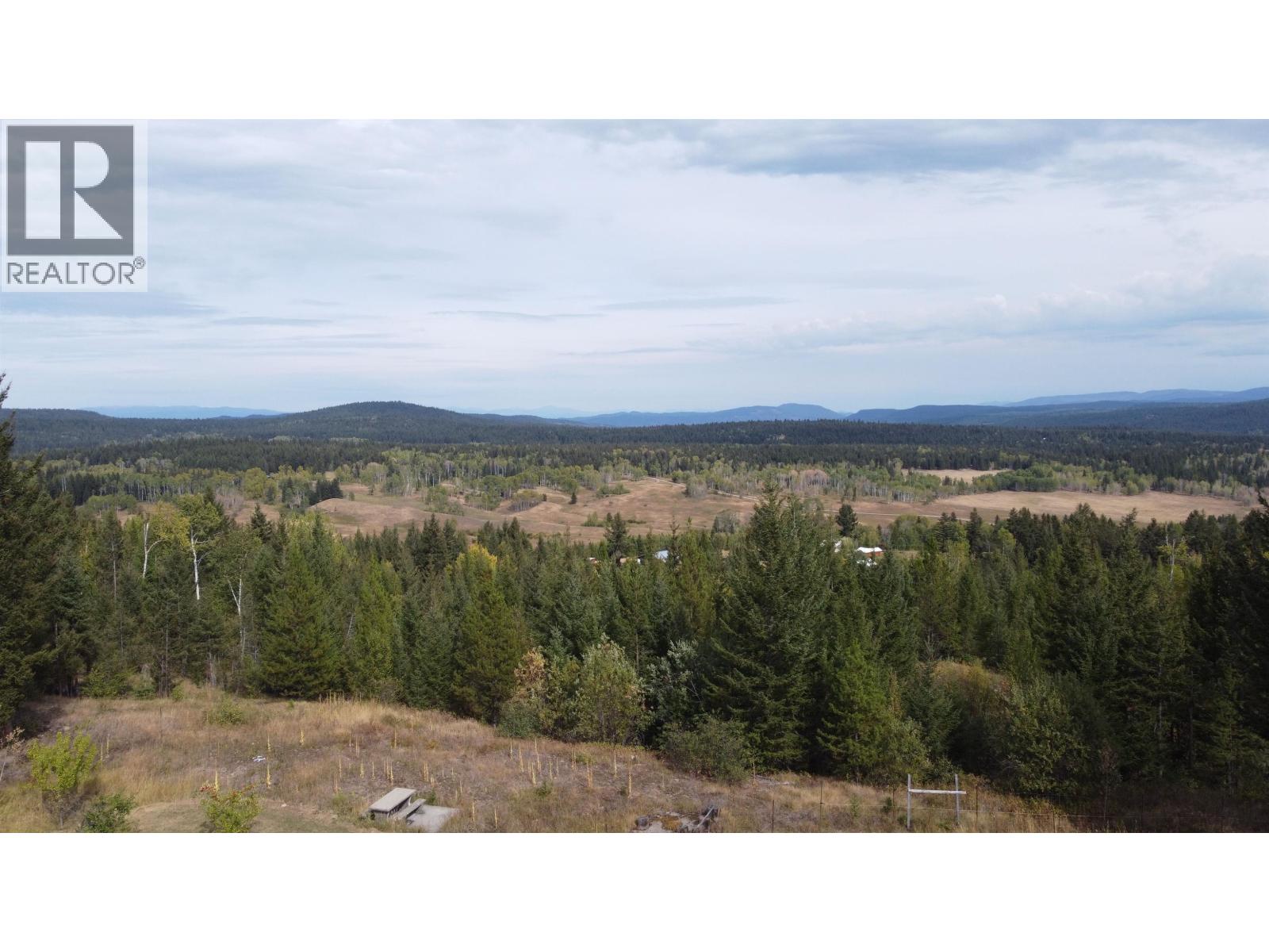 5879 Hilltop Road, Forest Grove, British Columbia  V0K 2E0 - Photo 14 - R3049302