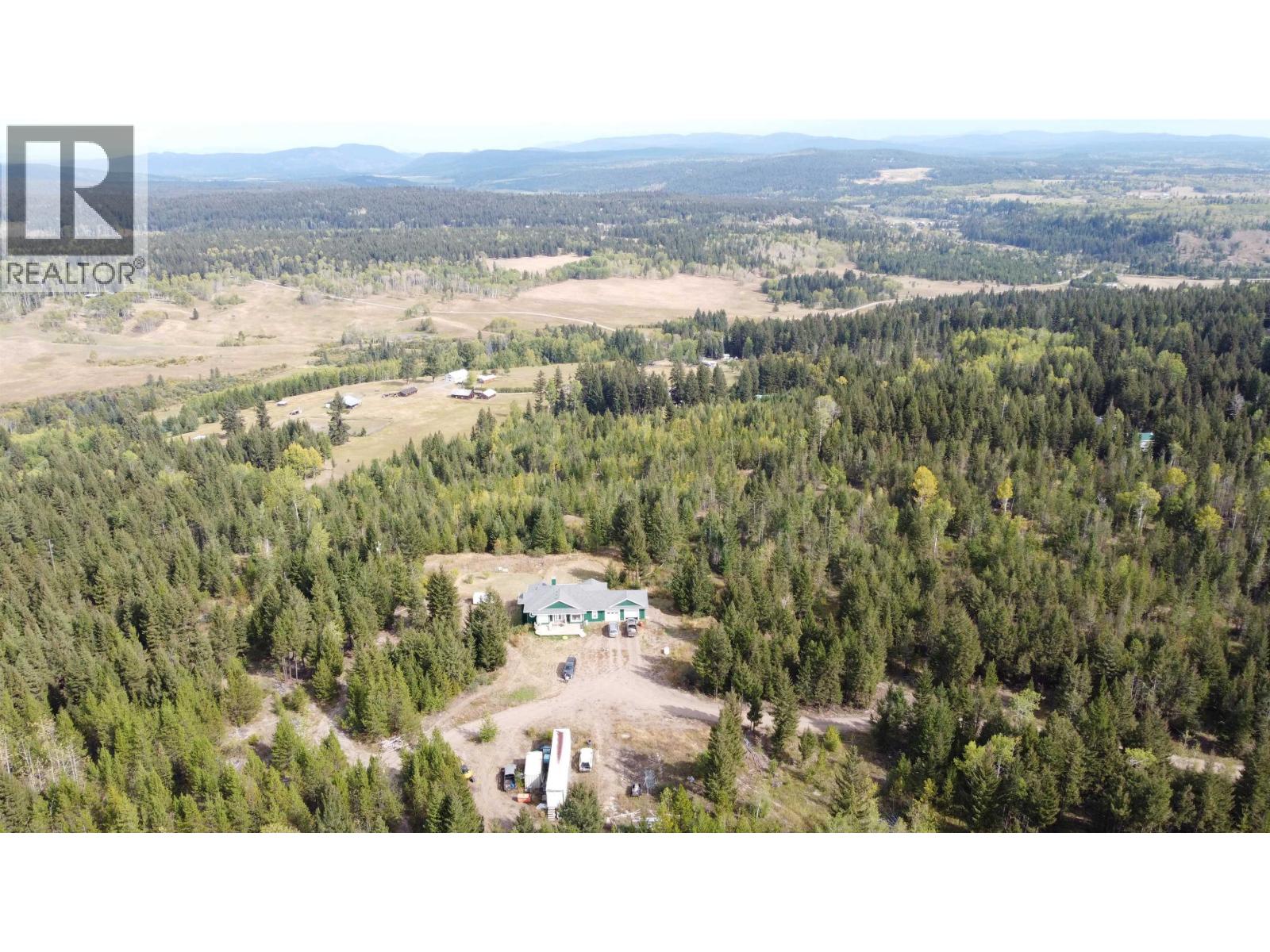 5879 Hilltop Road, Forest Grove, British Columbia  V0K 2E0 - Photo 12 - R3049302