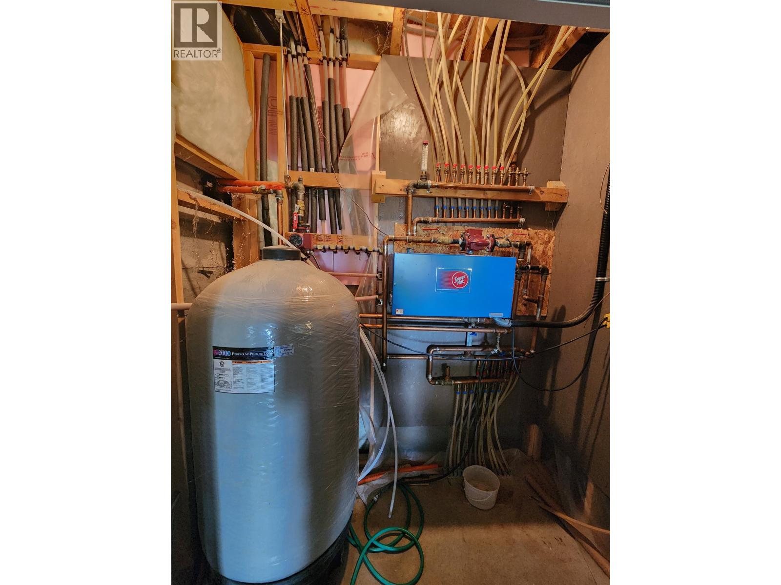 5879 Hilltop Road, Forest Grove, British Columbia  V0K 2E0 - Photo 28 - R3049302