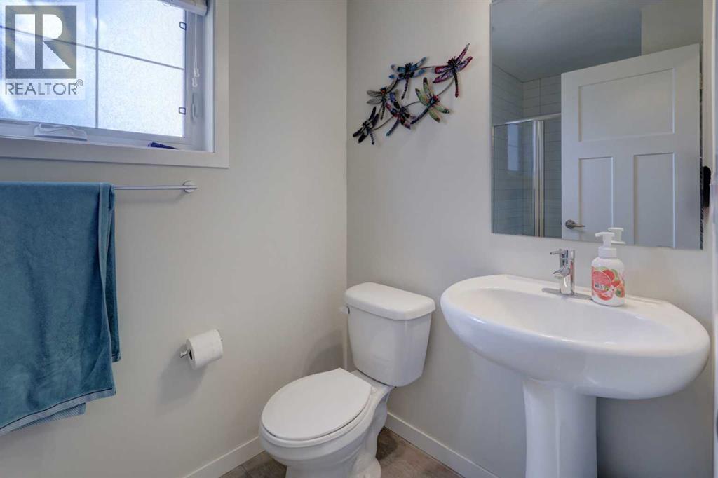 113 South Point Court Sw, Airdrie, Alberta  T4B 5C3 - Photo 24 - A2256358