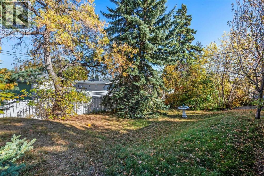 12 Thorncliffe Crescent Nw, Calgary, Alberta  T2K 3A9 - Photo 23 - A2264126