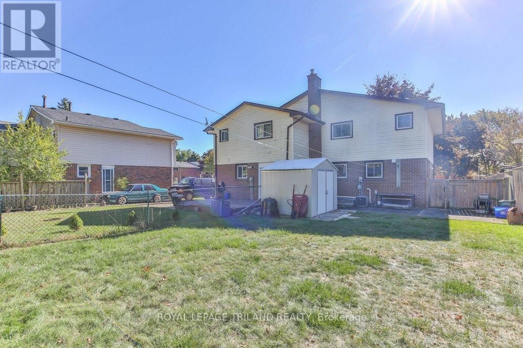 206 Admiral Drive, London East, Ontario  N5V 1H8 - Photo 38 - X12467023
