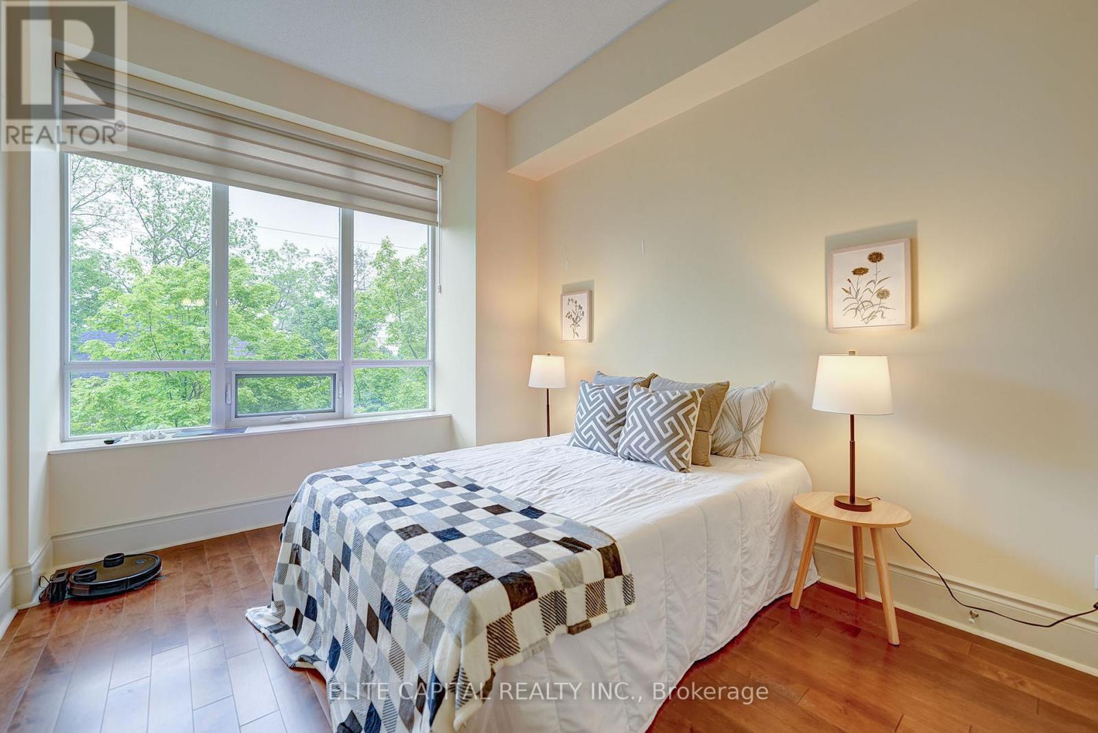 115 - 10101 Yonge Street, Richmond Hill, Ontario  L4C 0V6 - Photo 12 - N12466962