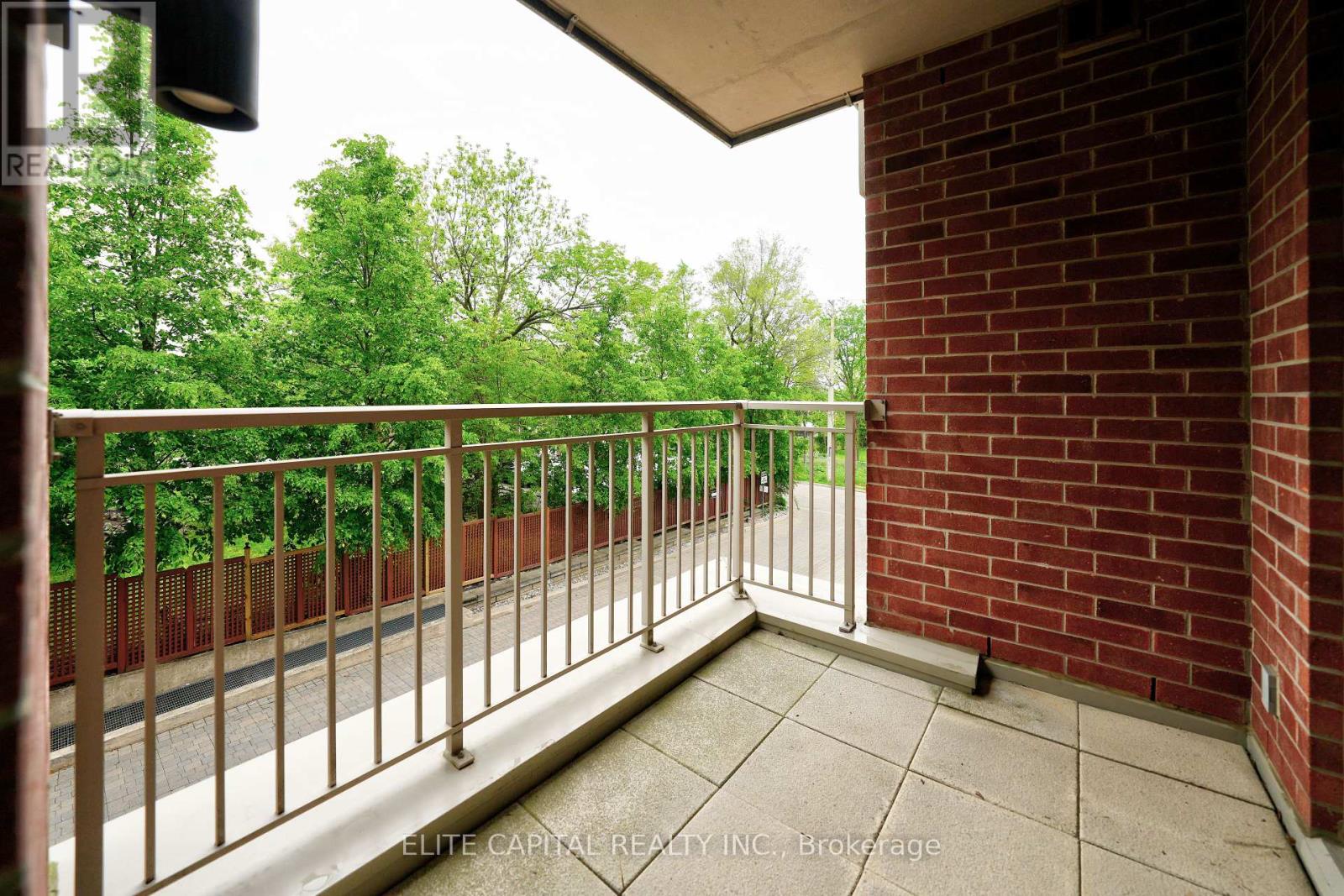 115 - 10101 Yonge Street, Richmond Hill, Ontario  L4C 0V6 - Photo 15 - N12466962