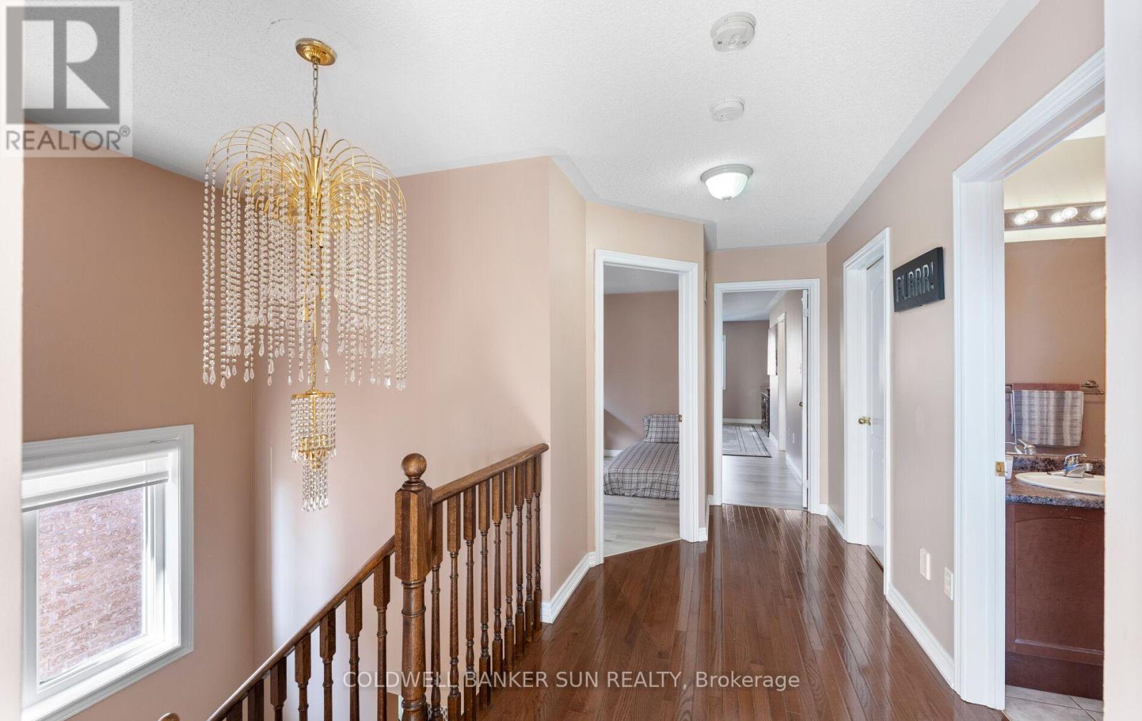 164 Canada Drive, Vaughan, Ontario  L4K 0K1 - Photo 22 - N12466996