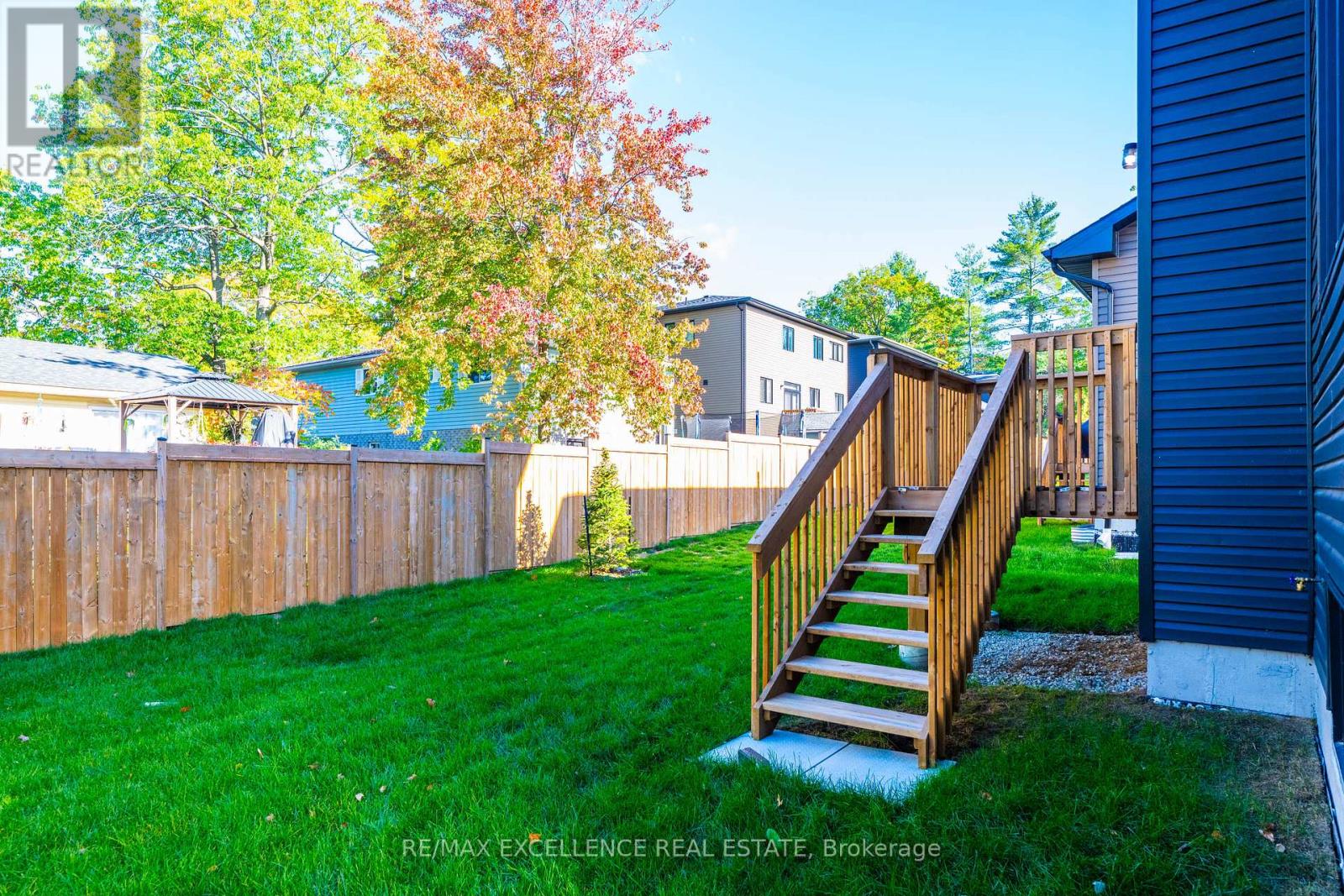 91 Berkely Street, Wasaga Beach, Ontario  L9Z 2N6 - Photo 21 - S12466949