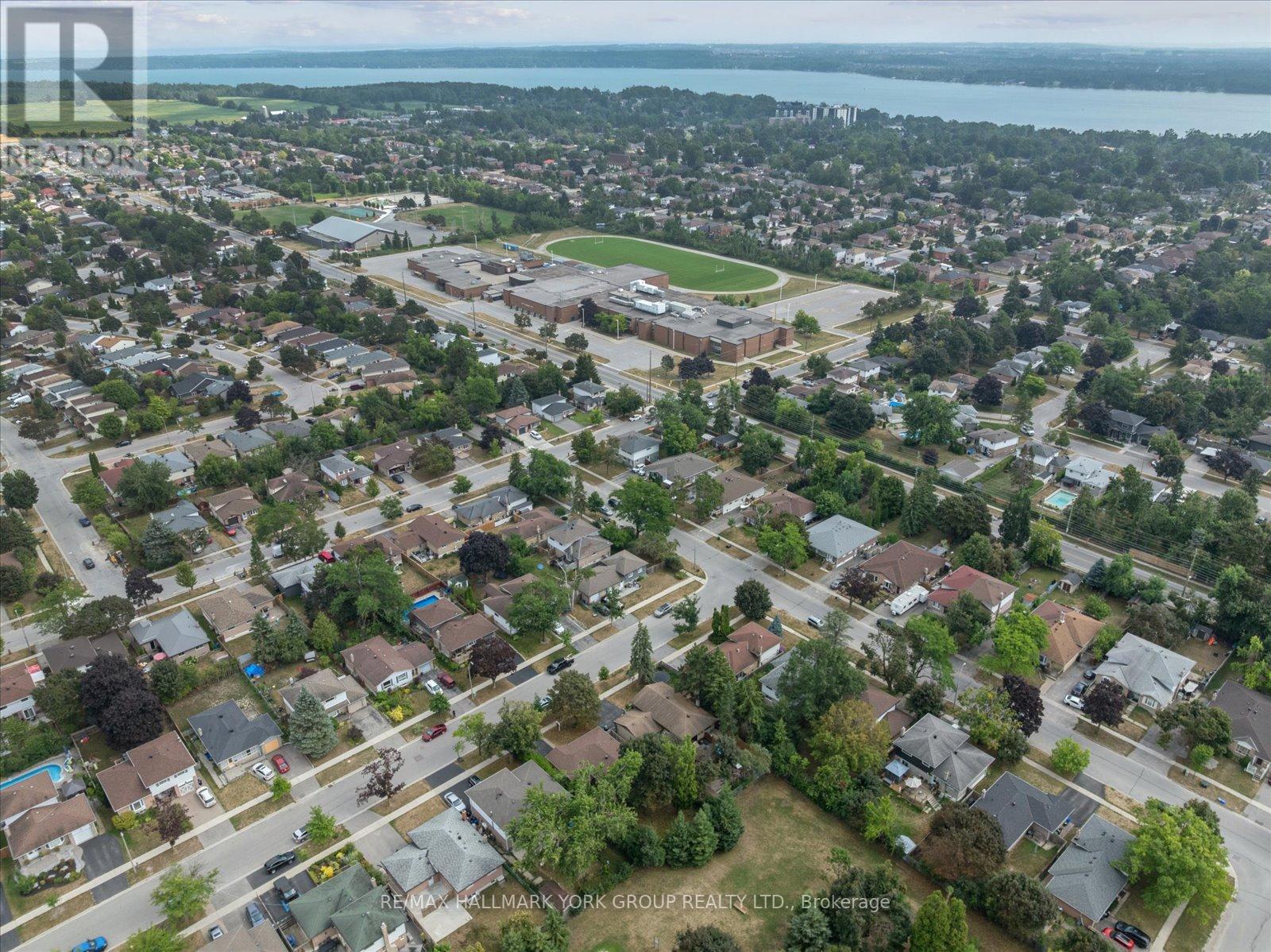 6 Glenecho Drive, Barrie, Ontario  L4M 4J3 - Photo 37 - S12466982