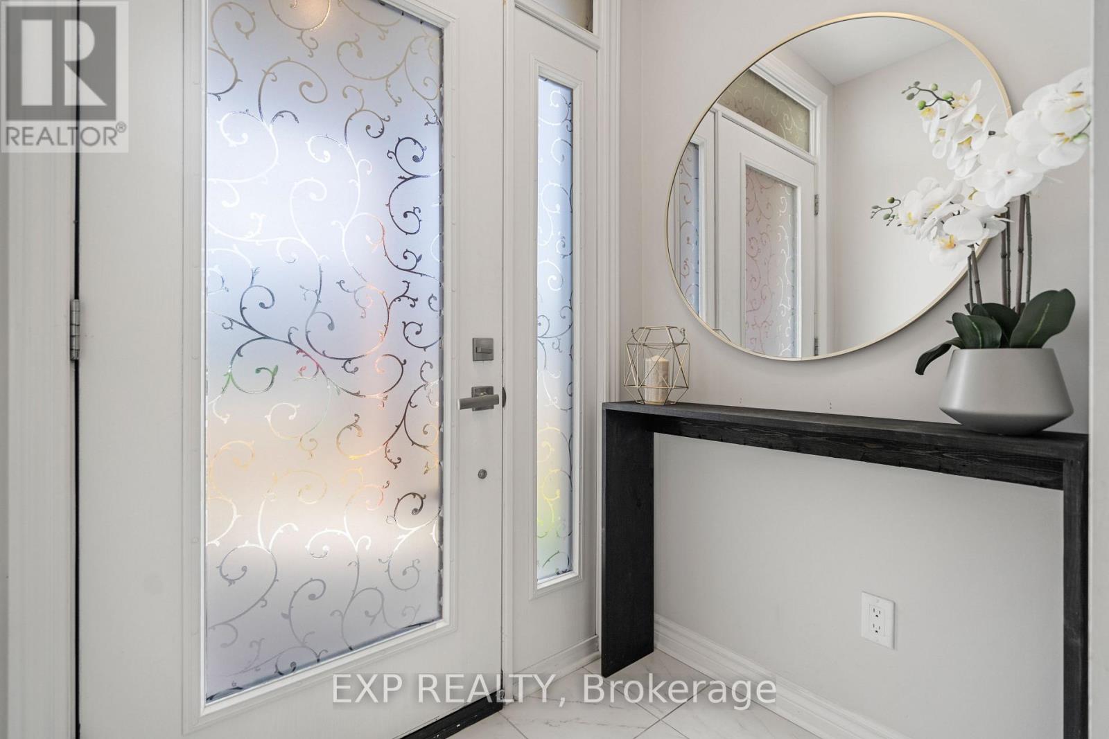 512 Edenwylde Drive E, Ottawa, Ontario  K2S 2K4 - Photo 3 - X12467022