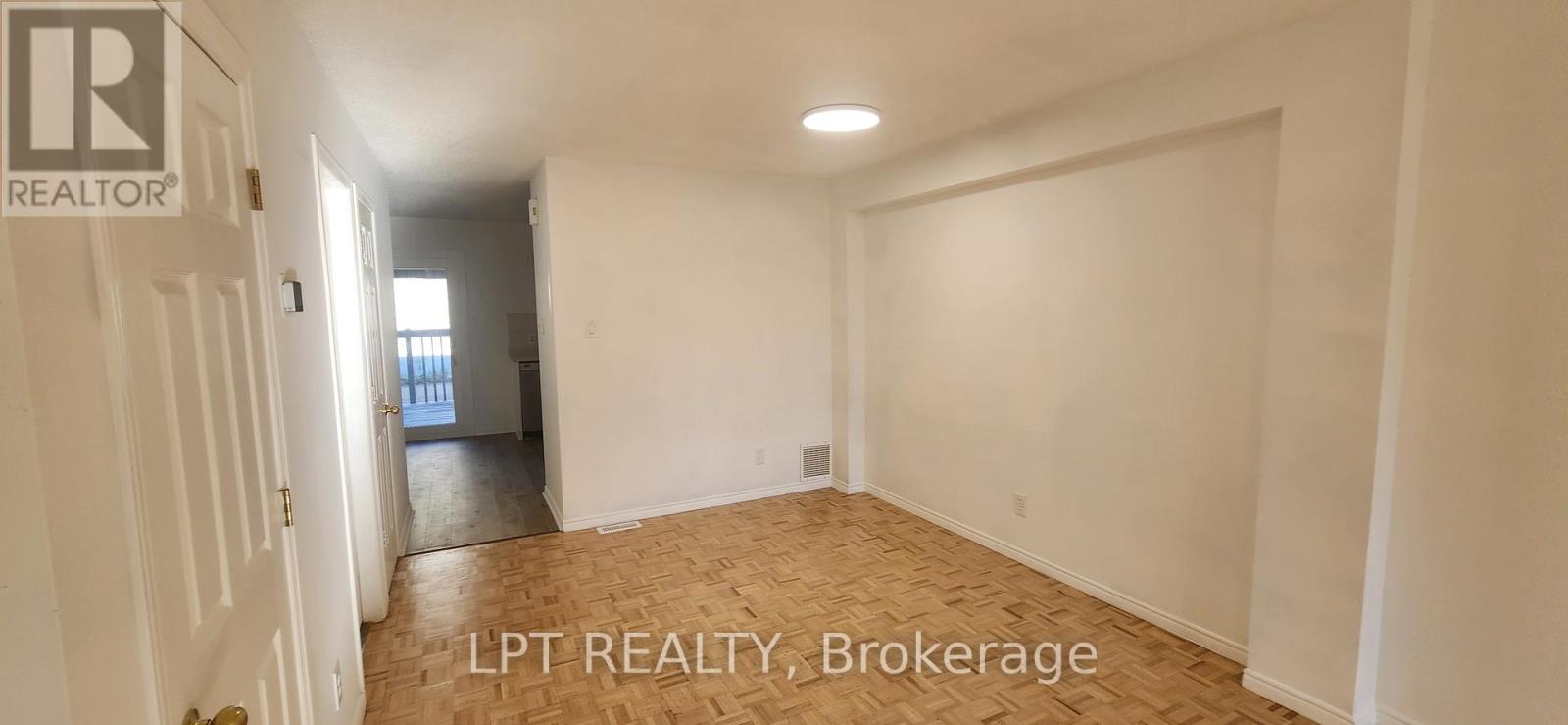 467 Parkdale Avenue, Ottawa, Ontario  K1Y 1H5 - Photo 7 - X12467045