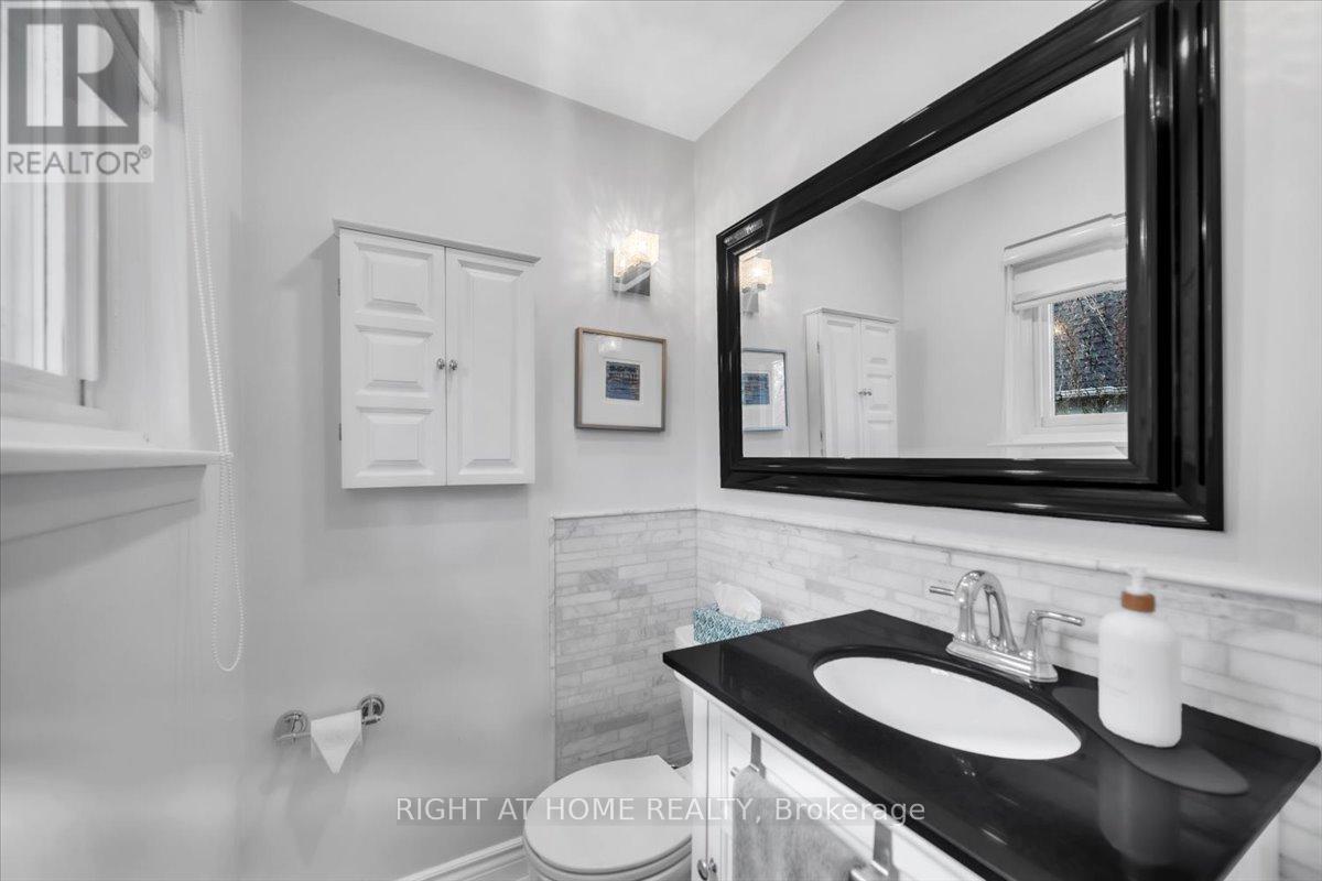 2301 Devon Road, Oakville, Ontario  L6J 5R2 - Photo 12 - W12466979