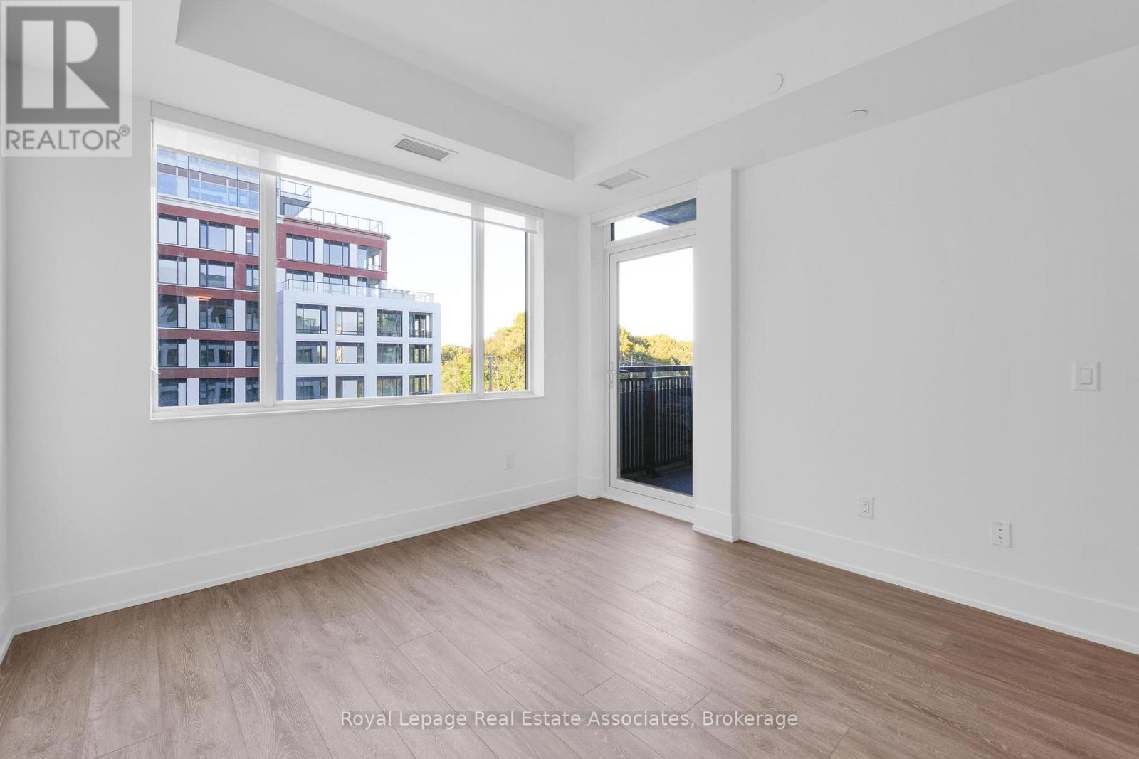 403 - 259 The Kingsway, Toronto, Ontario  M9A 0G2 - Photo 8 - W12466999