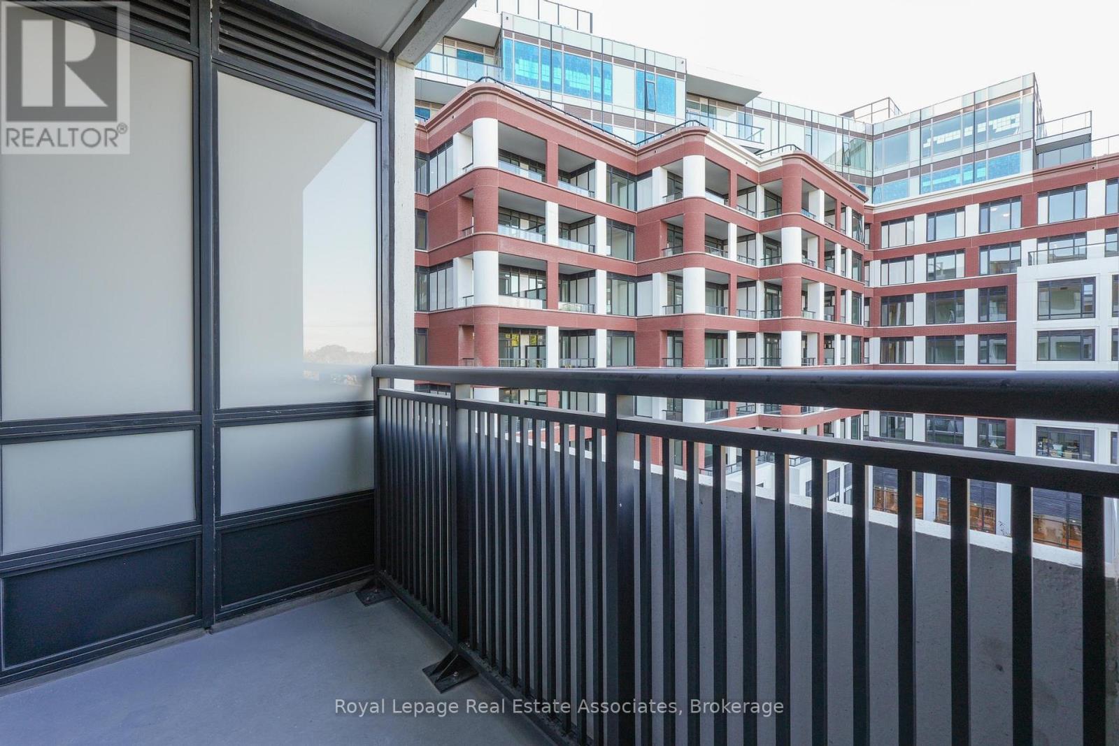 404 - 259 The Kingsway, Toronto, Ontario  M9A 0G2 - Photo 19 - W12467002