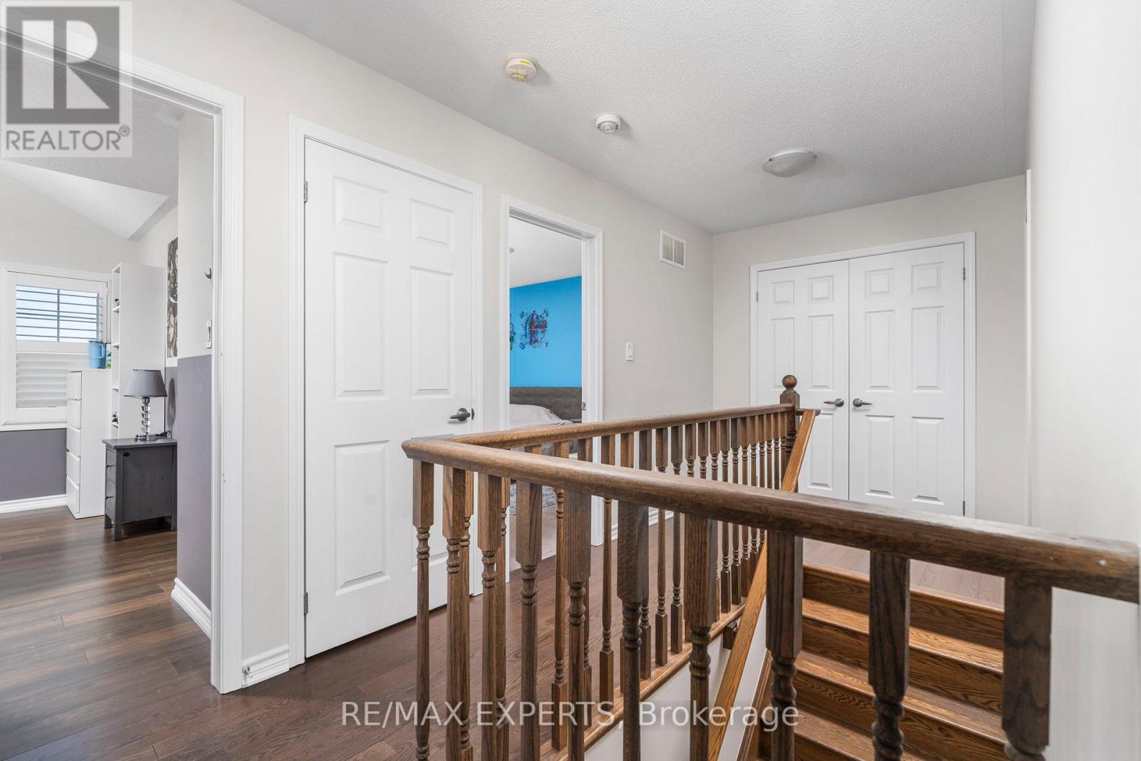 56 Donlamont Circle, Brampton, Ontario  L7A 4T5 - Photo 19 - W12467004