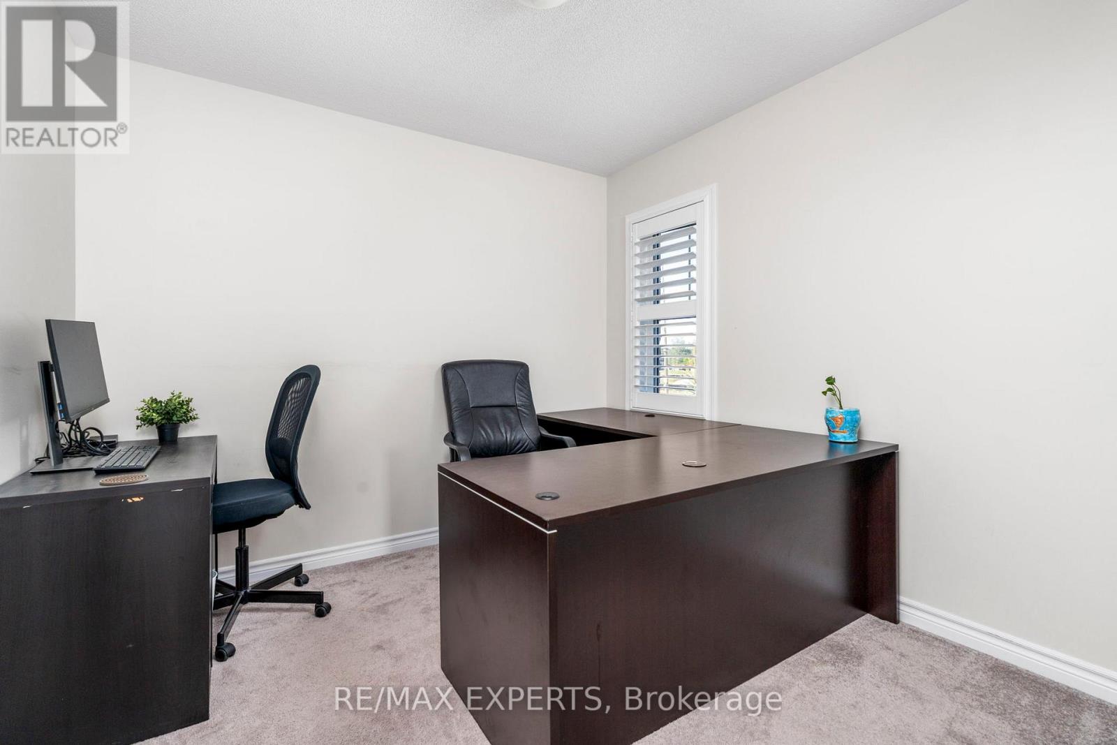 56 Donlamont Circle, Brampton, Ontario  L7A 4T5 - Photo 27 - W12467004