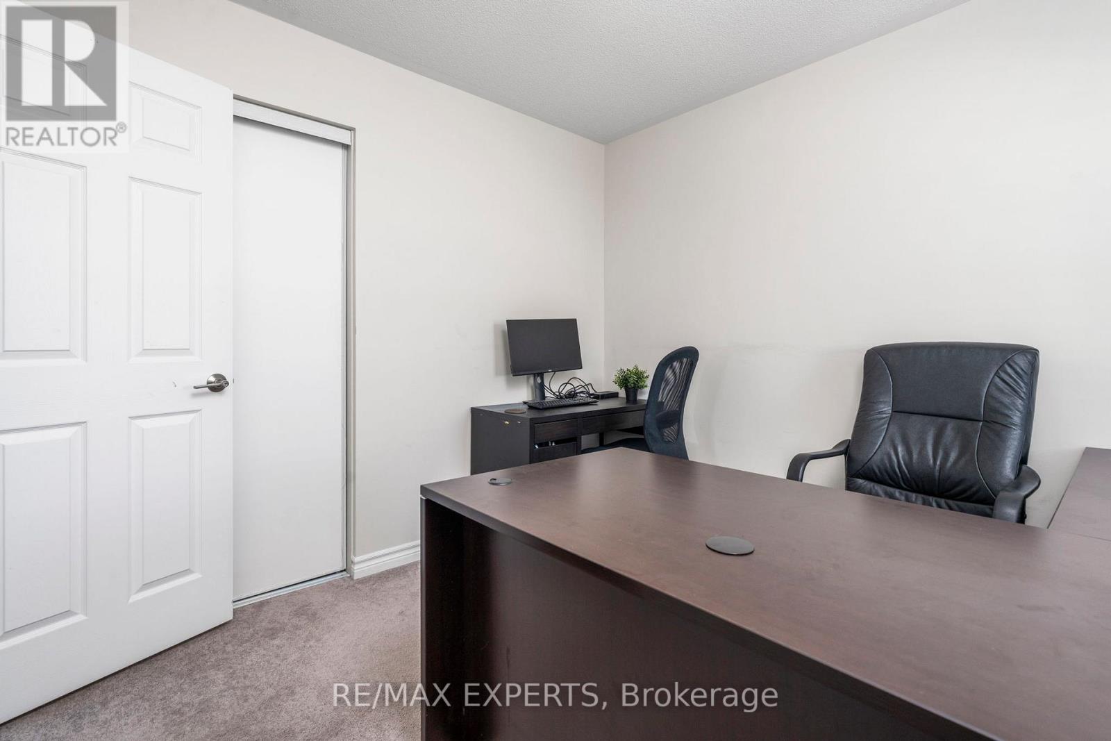 56 Donlamont Circle, Brampton, Ontario  L7A 4T5 - Photo 28 - W12467004