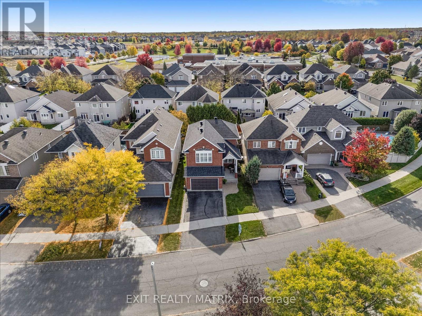 928 Scala Avenue, Ottawa, Ontario  K4A 5E1 - Photo 2 - X12466769