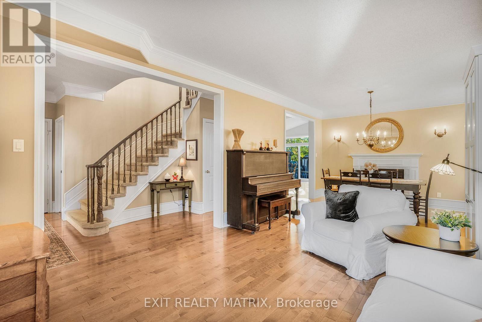 928 Scala Avenue, Ottawa, Ontario  K4A 5E1 - Photo 6 - X12466769