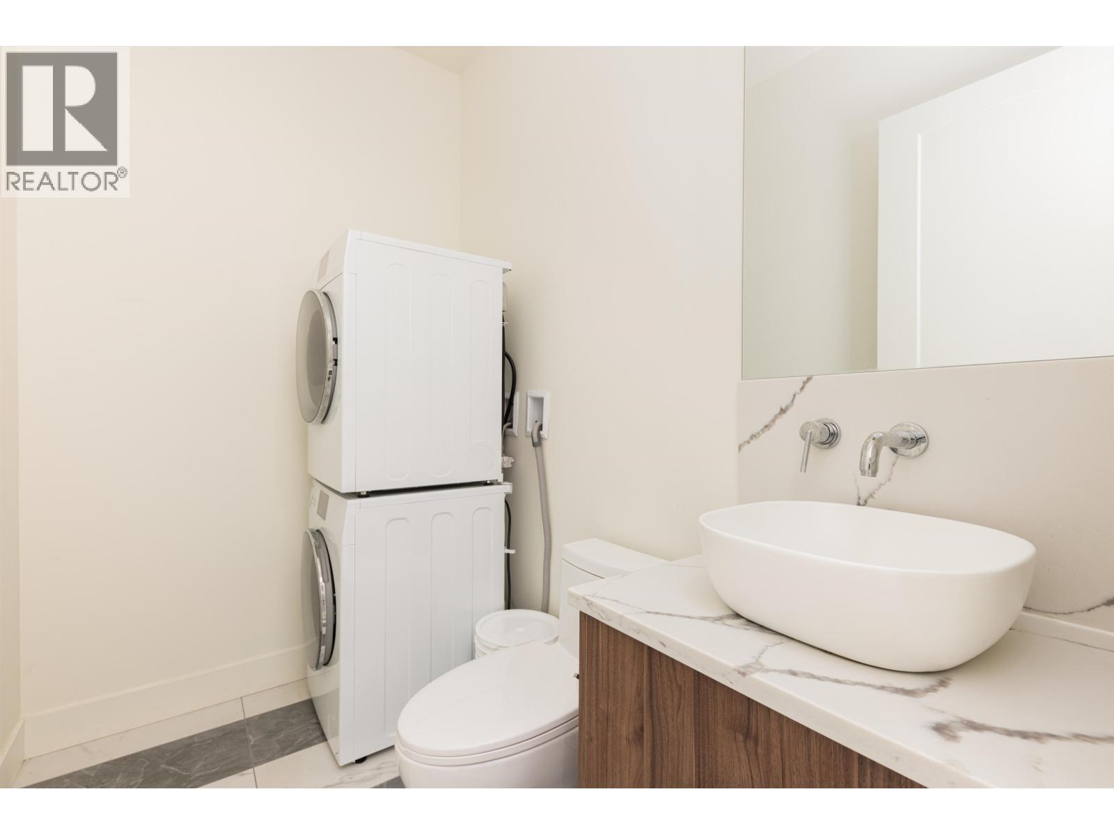 2719 E 46th Avenue, Vancouver, British Columbia  V5S 1A6 - Photo 8 - R3059308