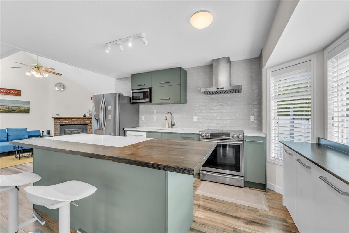 10552 Woodglen Close, Surrey, British Columbia  V4N 1V4 - Photo 6 - R3055797