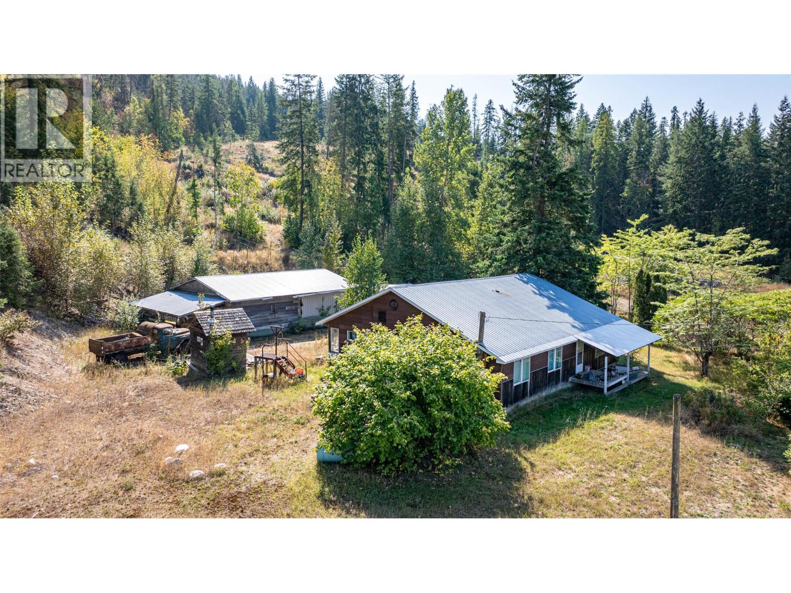 4596 Back Enderby Road, Spallumcheen, British Columbia  V0E 1B8 - Photo 13 - 10363178