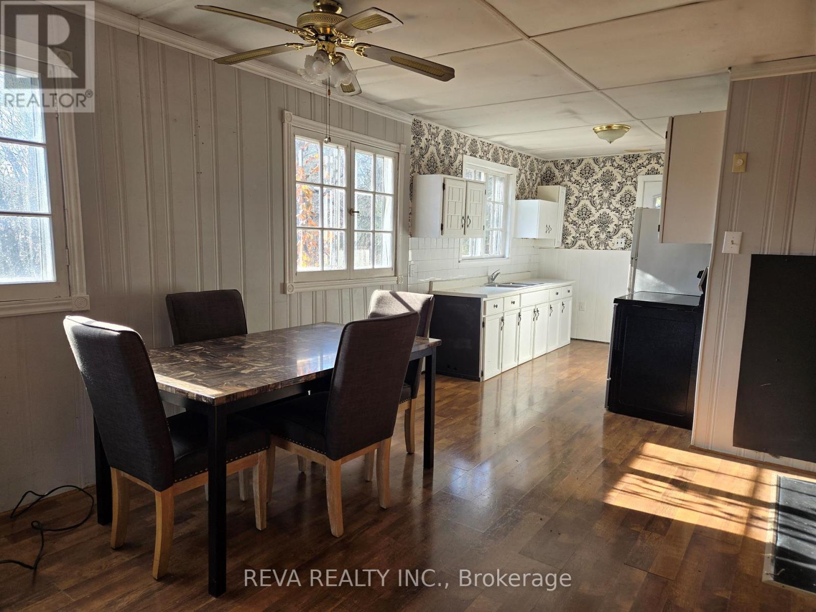 329b Hutson Lake Road, Greater Madawaska, Ontario  K0J 2R0 - Photo 10 - X12467028