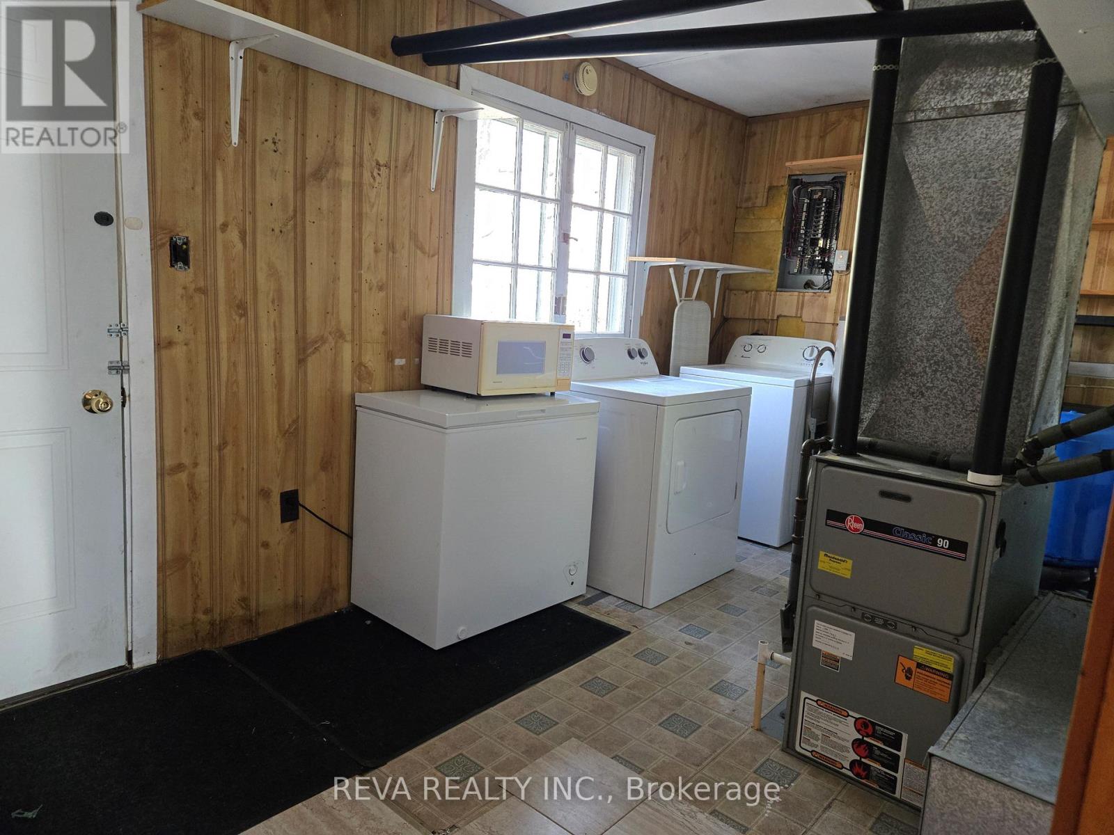 329b Hutson Lake Road, Greater Madawaska, Ontario  K0J 2R0 - Photo 18 - X12467028