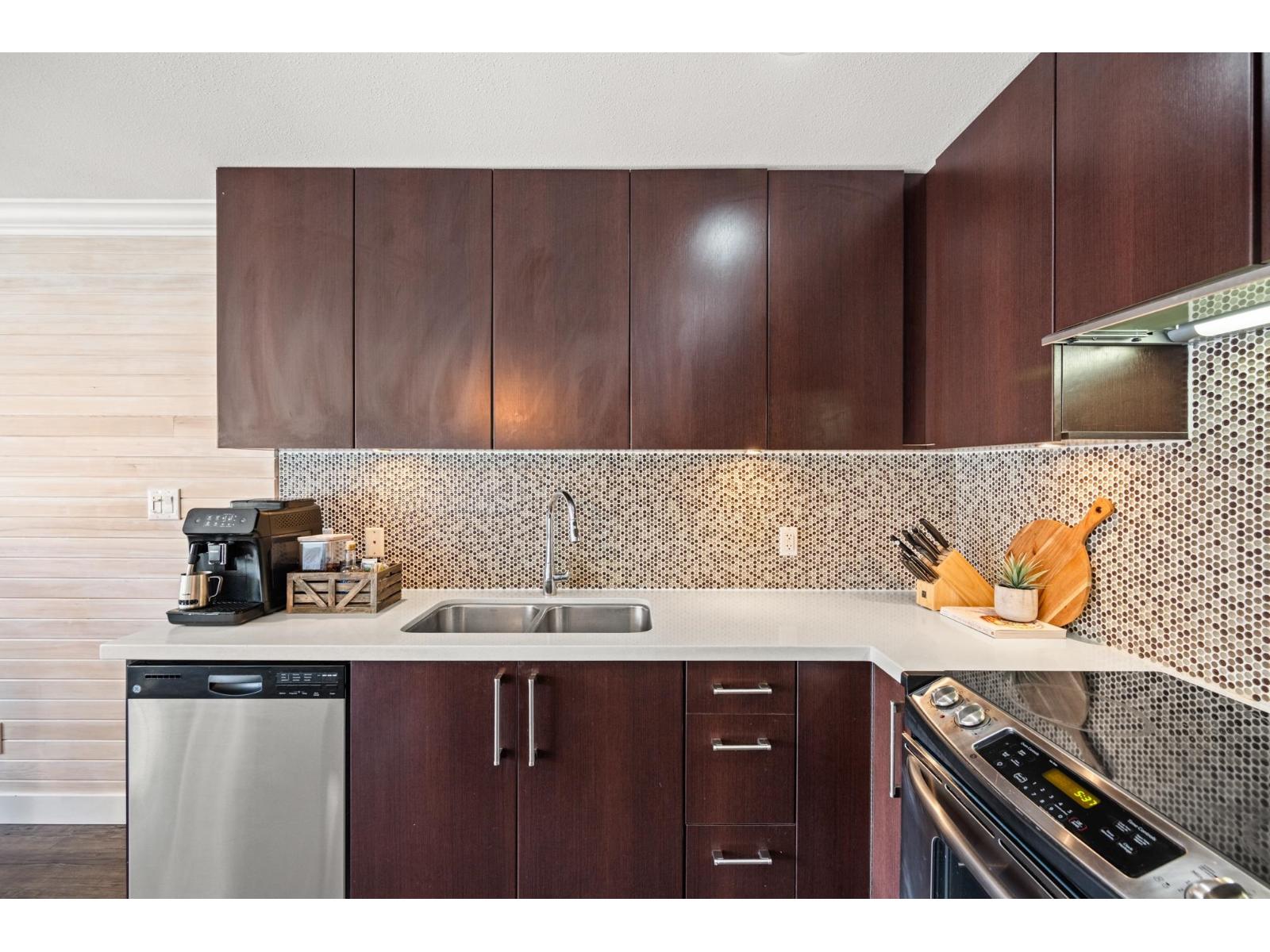 209 15735 Croydon Drive, Surrey, British Columbia  V3S 2L5 - Photo 16 - R3059127