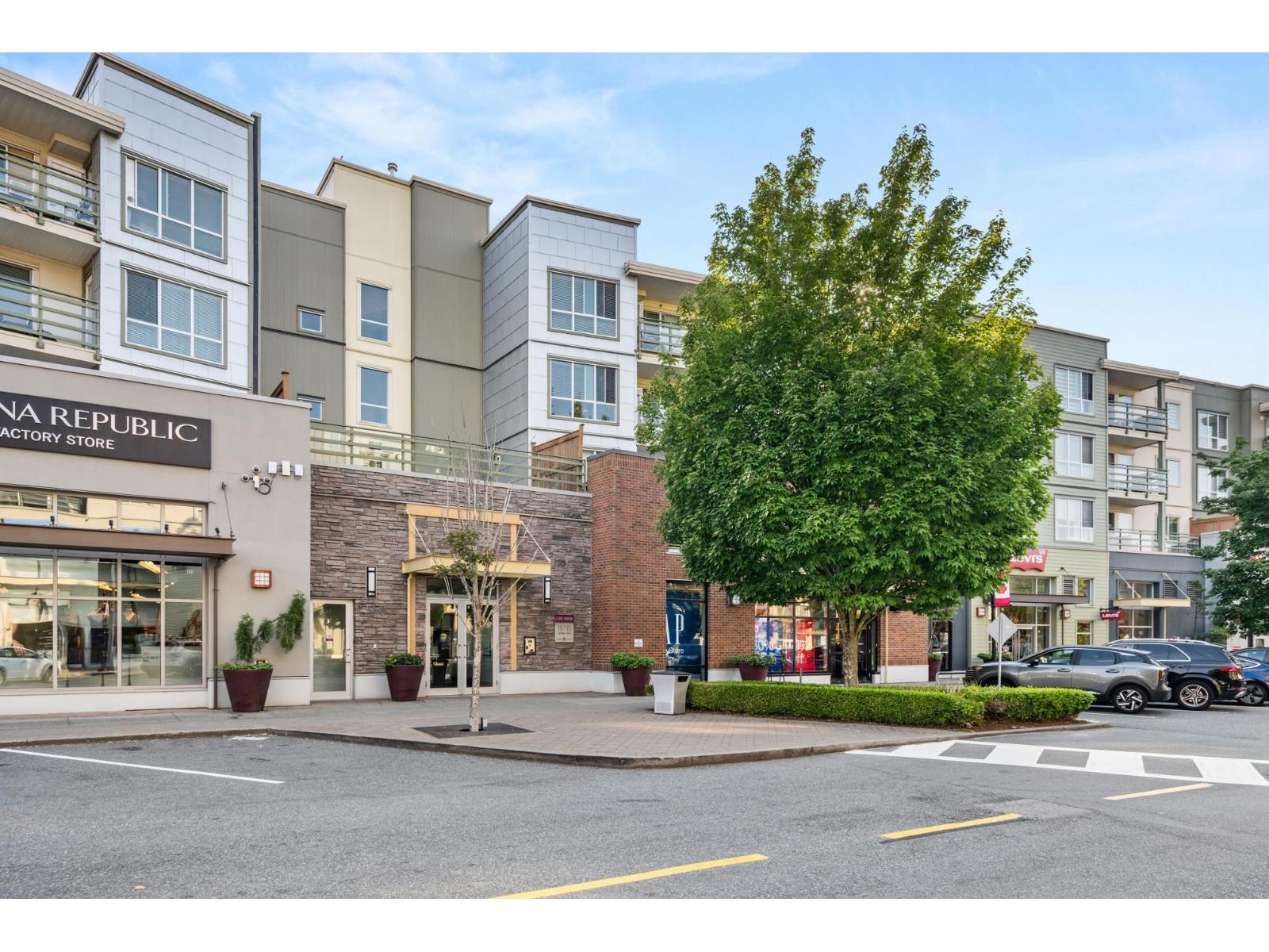 209 15735 Croydon Drive, Surrey, British Columbia  V3S 2L5 - Photo 1 - R3059127