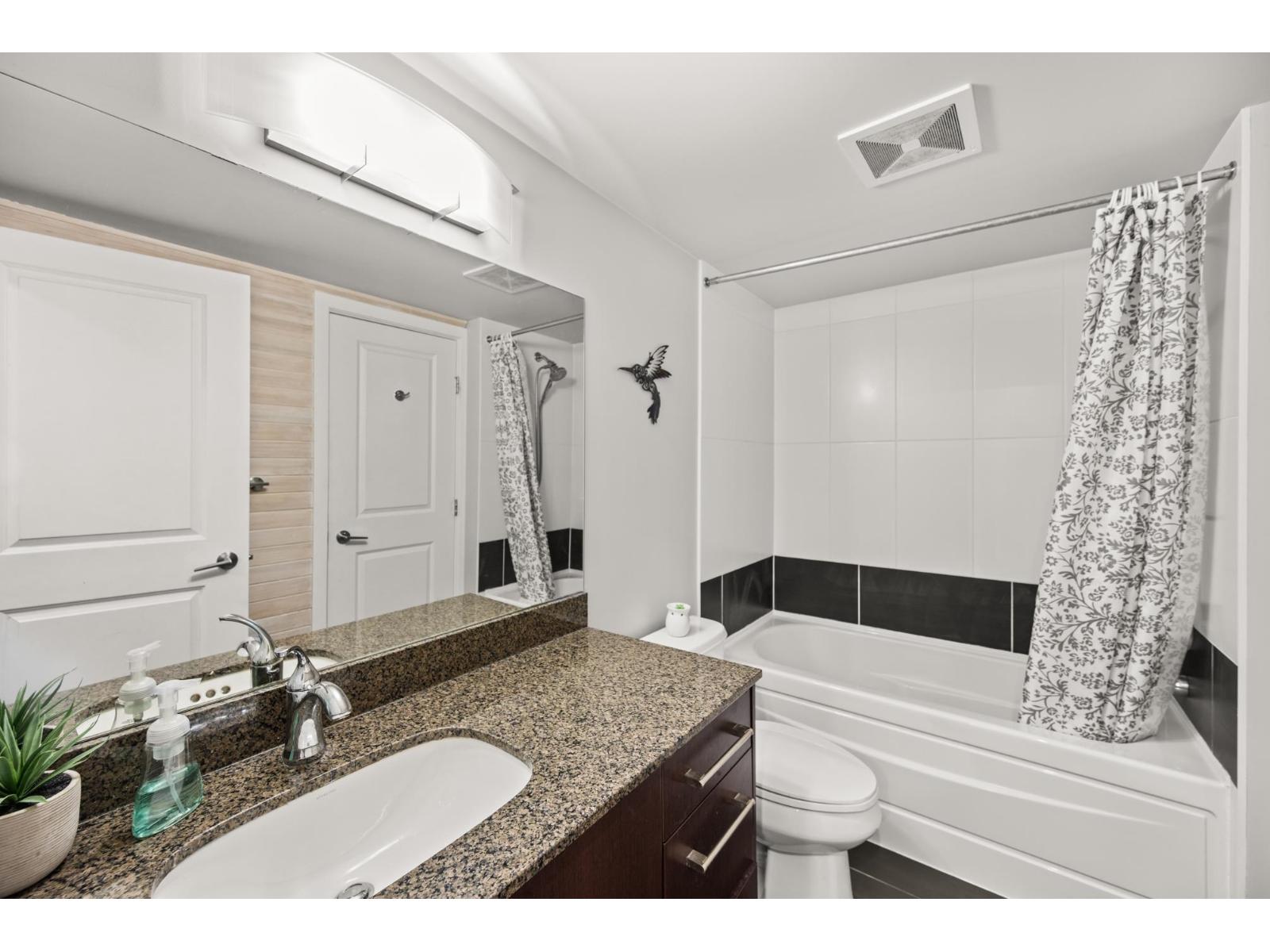 209 15735 Croydon Drive, Surrey, British Columbia  V3S 2L5 - Photo 23 - R3059127